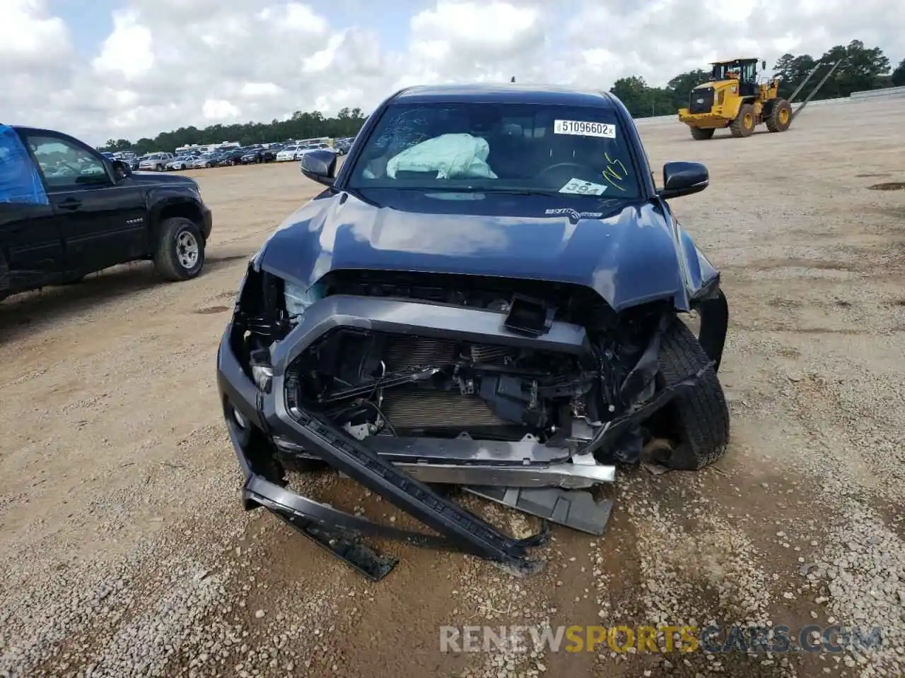 9 Photograph of a damaged car 3TMCZ5AN9LM338024 TOYOTA TACOMA 2020