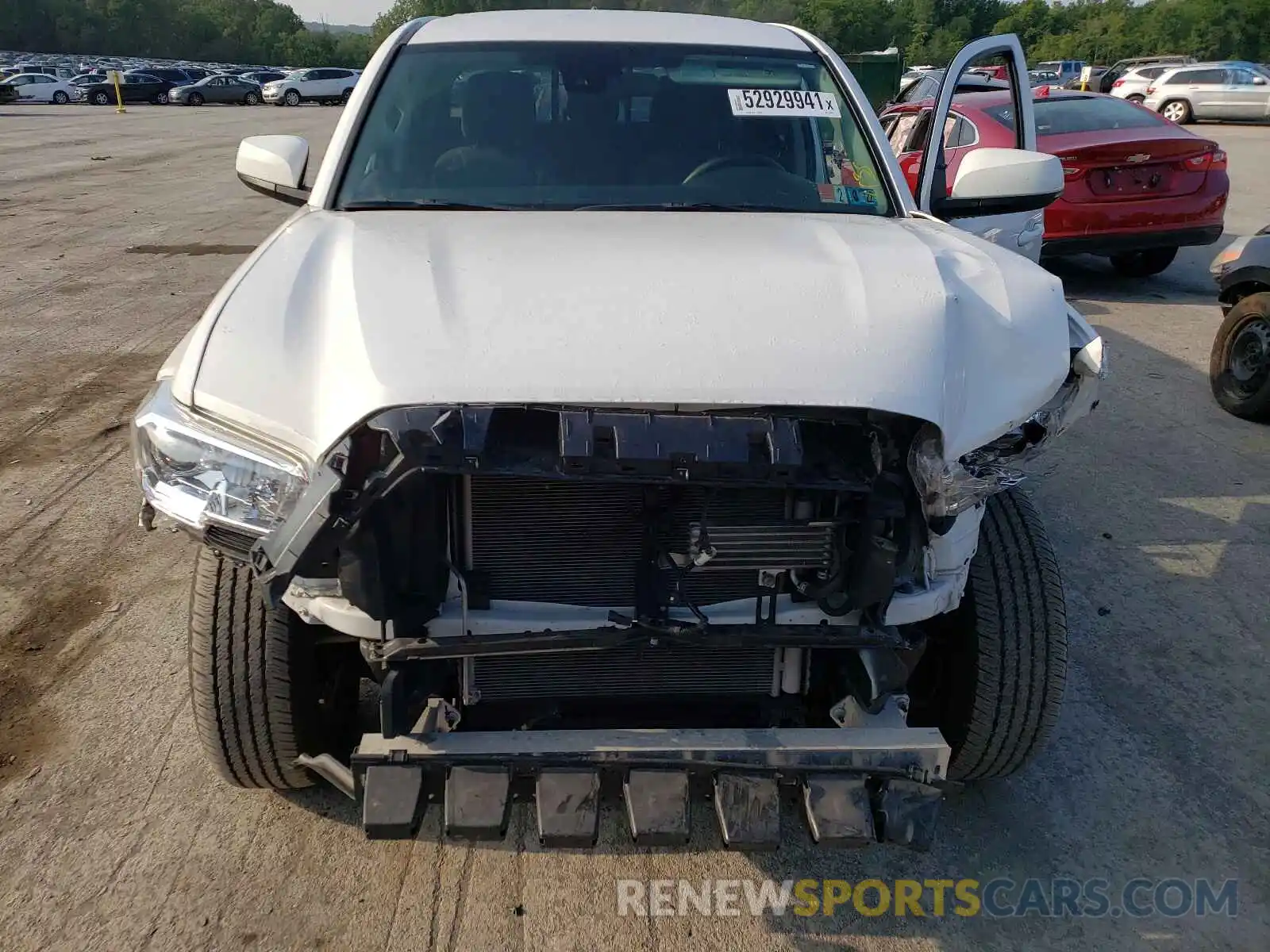 7 Photograph of a damaged car 3TMCZ5AN9LM338038 TOYOTA TACOMA 2020