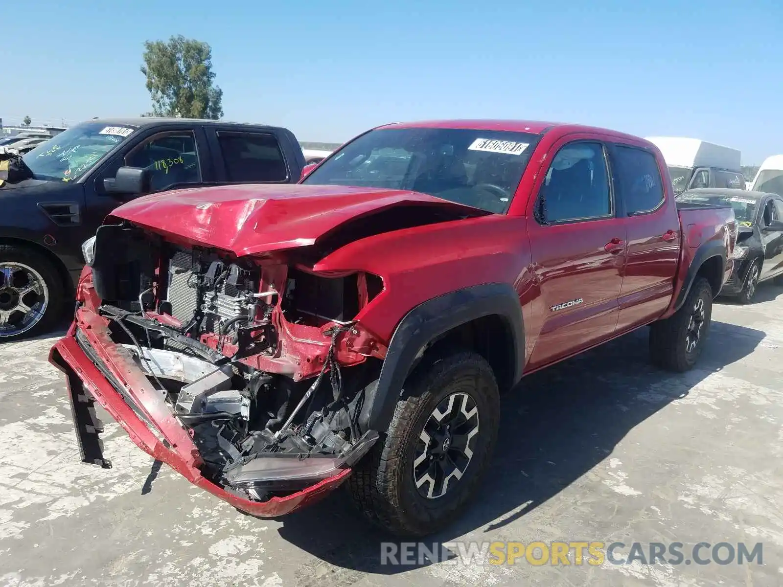 2 Photograph of a damaged car 3TMCZ5AN9LM338783 TOYOTA TACOMA 2020