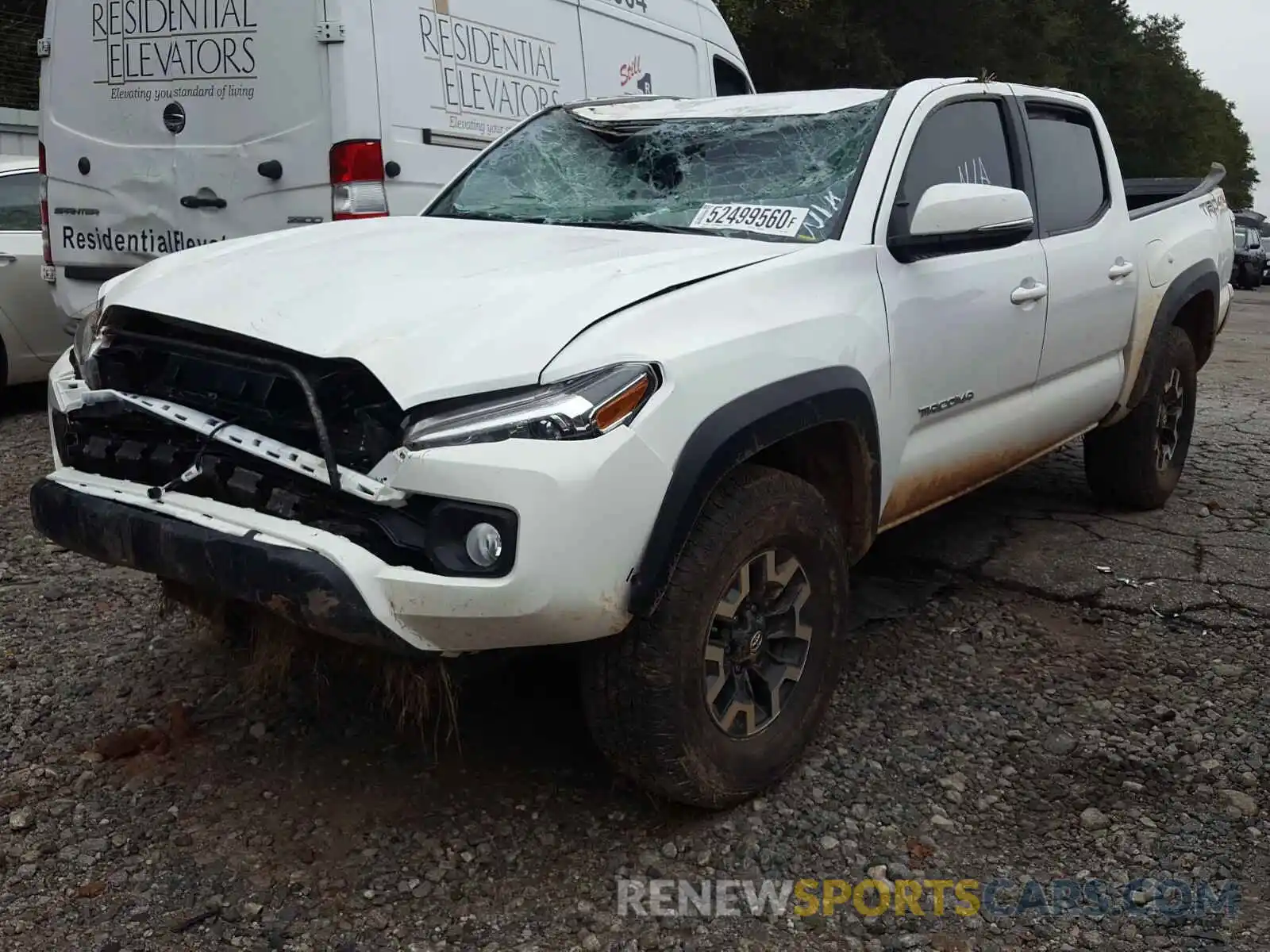 2 Photograph of a damaged car 3TMCZ5AN9LM341621 TOYOTA TACOMA 2020