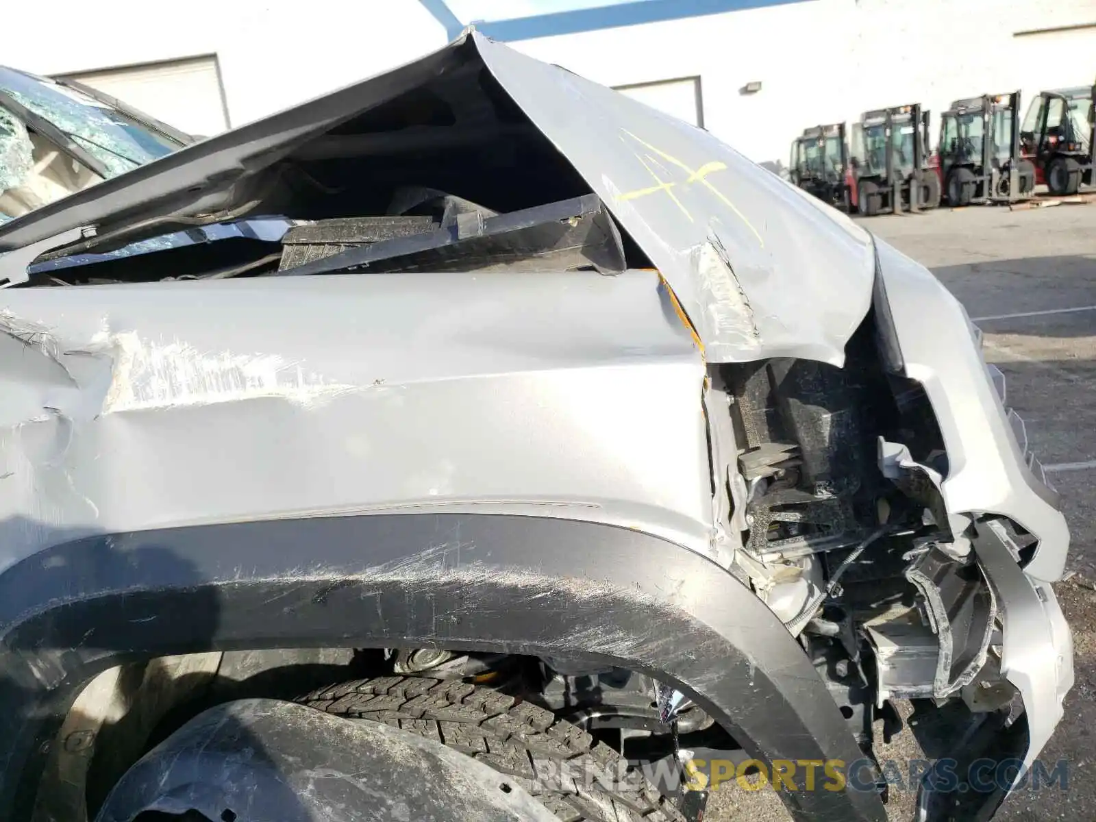 7 Photograph of a damaged car 3TMCZ5AN9LM345247 TOYOTA TACOMA 2020