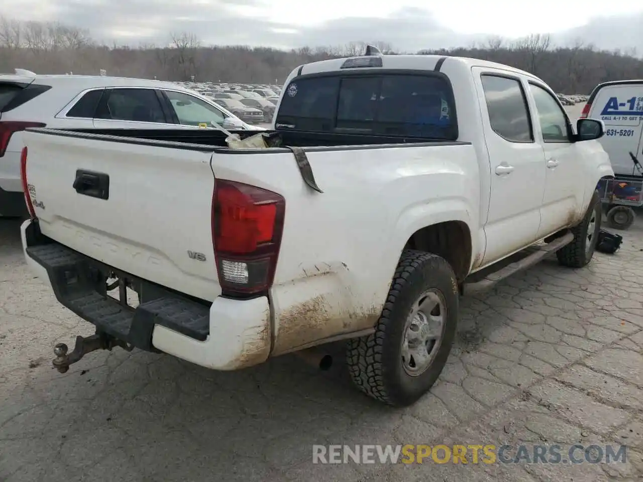 4 Photograph of a damaged car 3TMCZ5AN9LM350691 TOYOTA TACOMA 2020