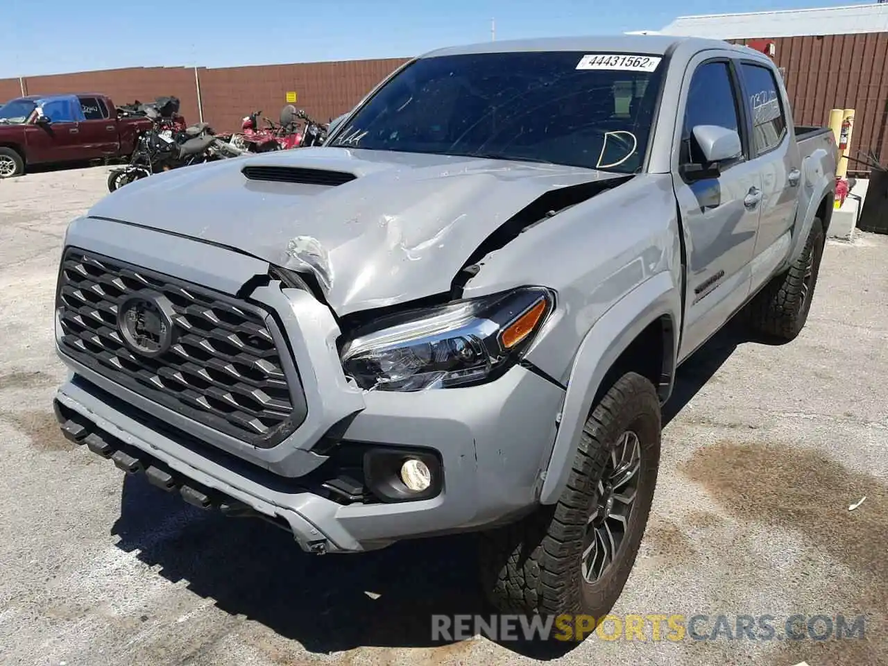 2 Photograph of a damaged car 3TMCZ5AN9LM360962 TOYOTA TACOMA 2020