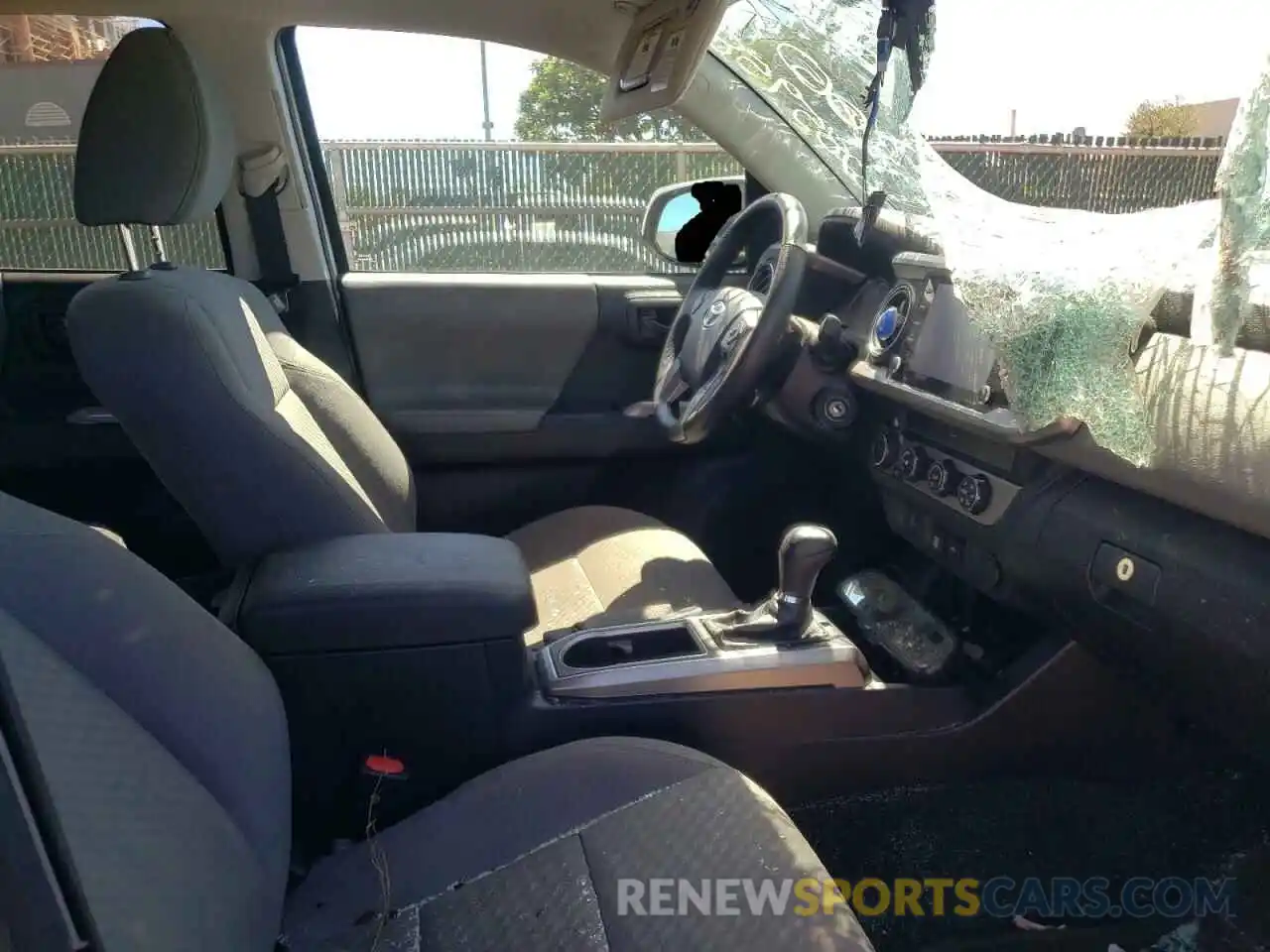 5 Photograph of a damaged car 3TMCZ5AN9LM362954 TOYOTA TACOMA 2020