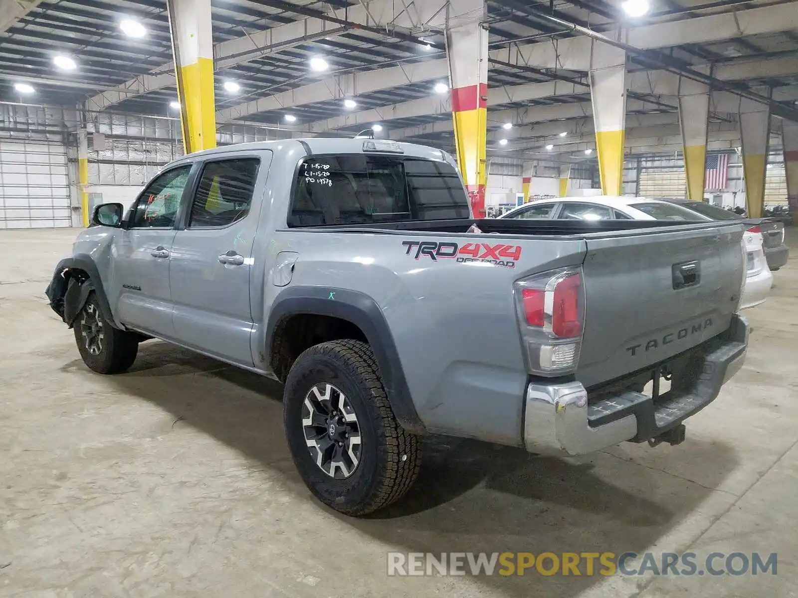 3 Photograph of a damaged car 3TMCZ5ANXLM289013 TOYOTA TACOMA 2020