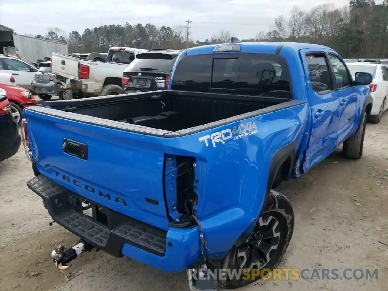 4 Photograph of a damaged car 3TMCZ5ANXLM293837 TOYOTA TACOMA 2020