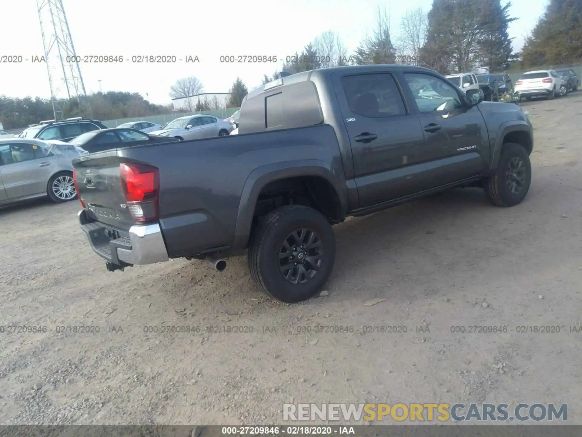 4 Photograph of a damaged car 3TMCZ5ANXLM294342 TOYOTA TACOMA 2020