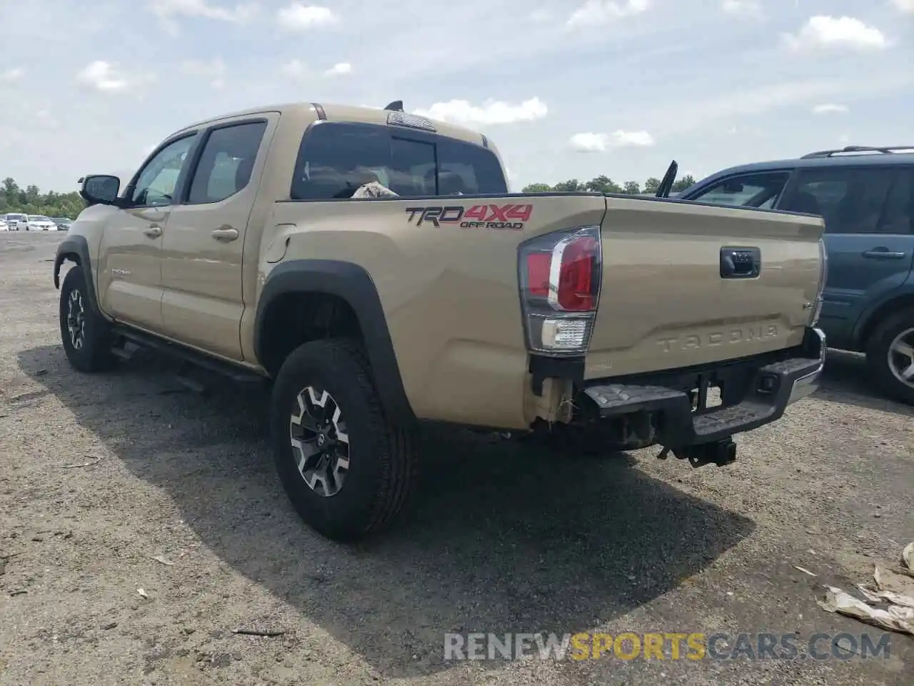 3 Photograph of a damaged car 3TMCZ5ANXLM295345 TOYOTA TACOMA 2020