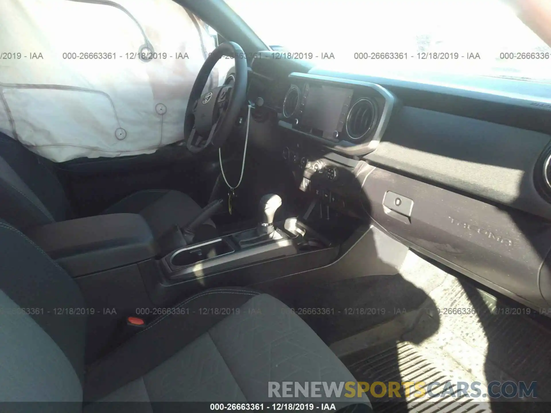 5 Photograph of a damaged car 3TMCZ5ANXLM296527 TOYOTA TACOMA 2020