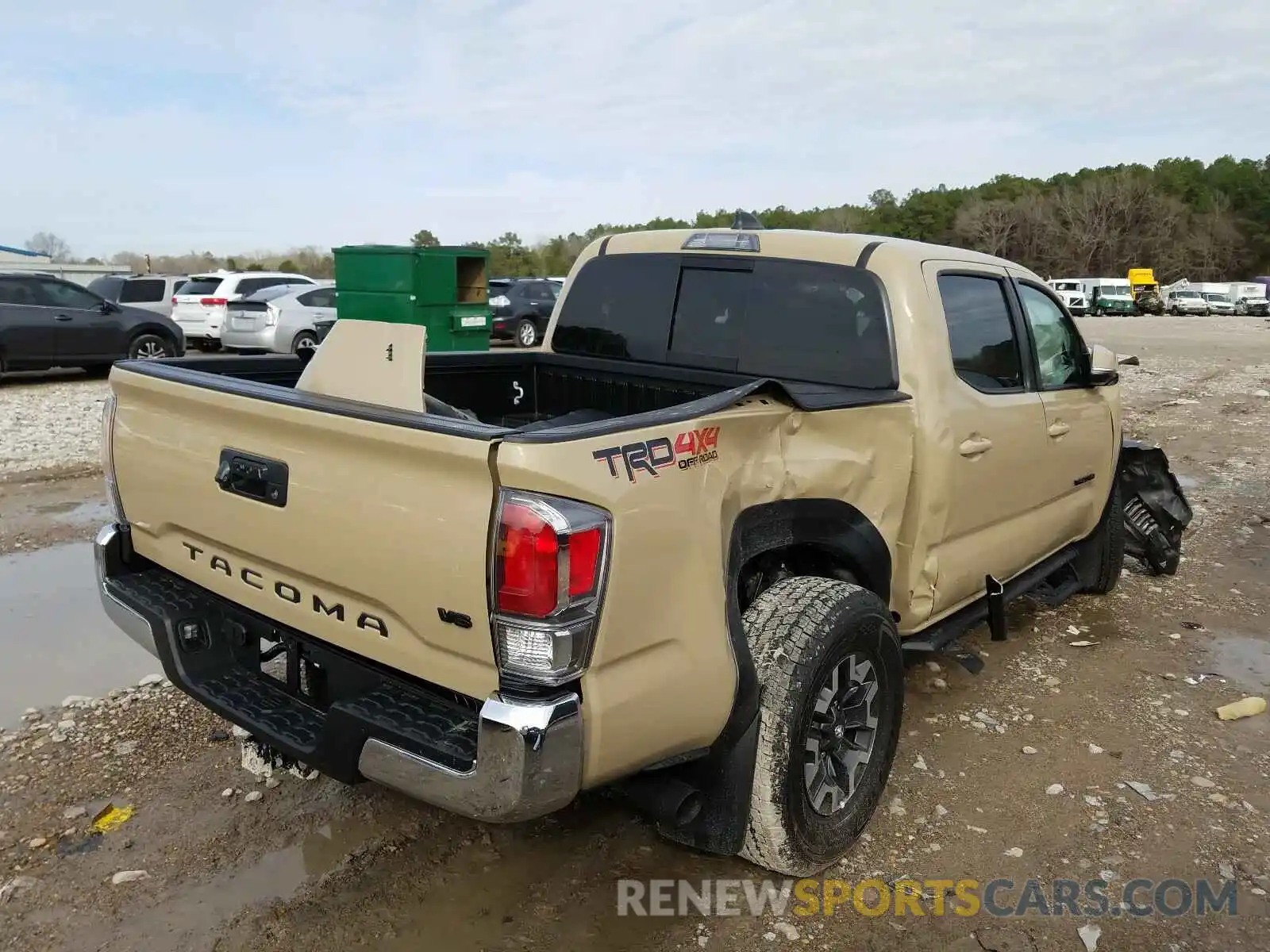 4 Photograph of a damaged car 3TMCZ5ANXLM298391 TOYOTA TACOMA 2020