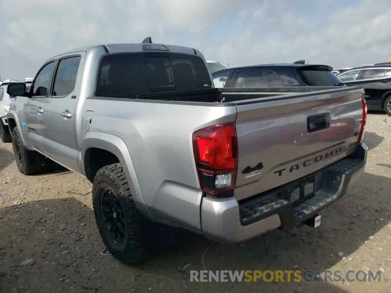 3 Photograph of a damaged car 3TMCZ5ANXLM300298 TOYOTA TACOMA 2020