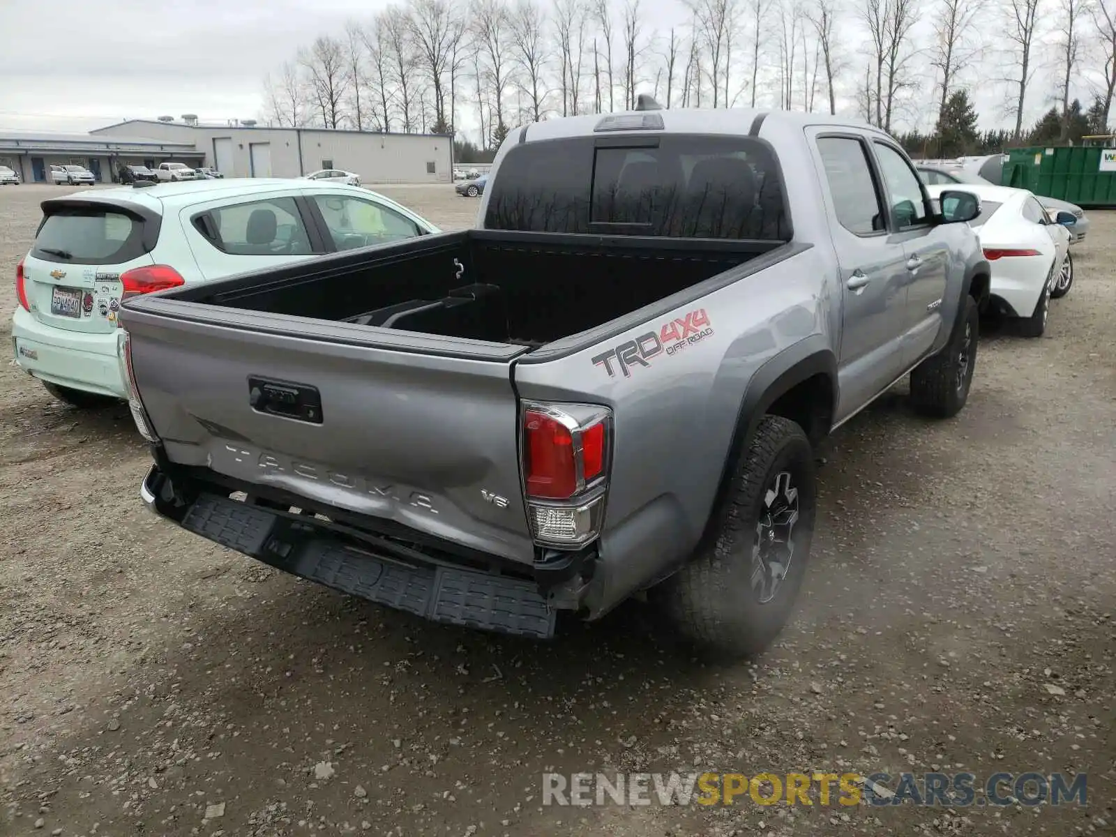 4 Photograph of a damaged car 3TMCZ5ANXLM302634 TOYOTA TACOMA 2020