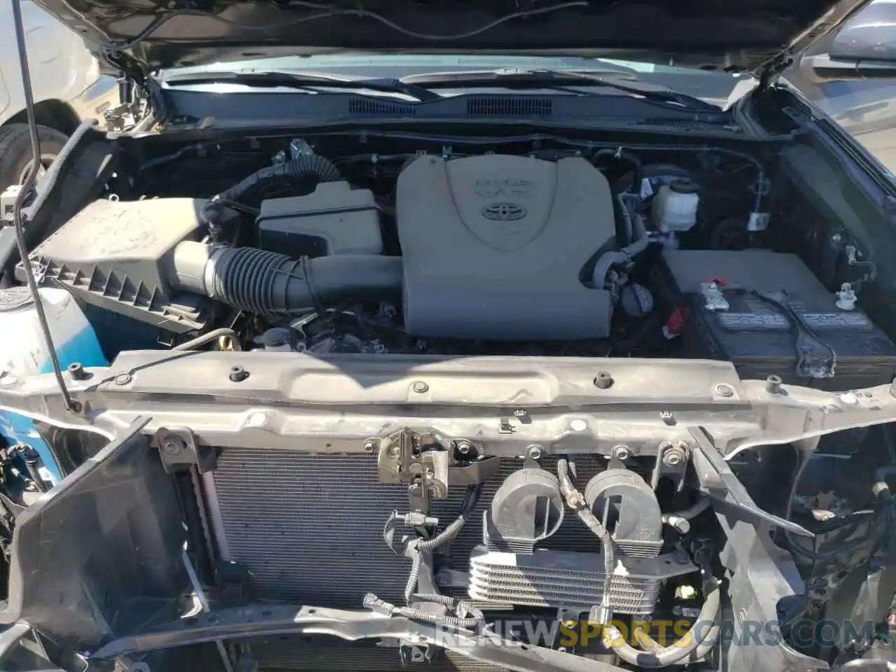 7 Photograph of a damaged car 3TMCZ5ANXLM302813 TOYOTA TACOMA 2020