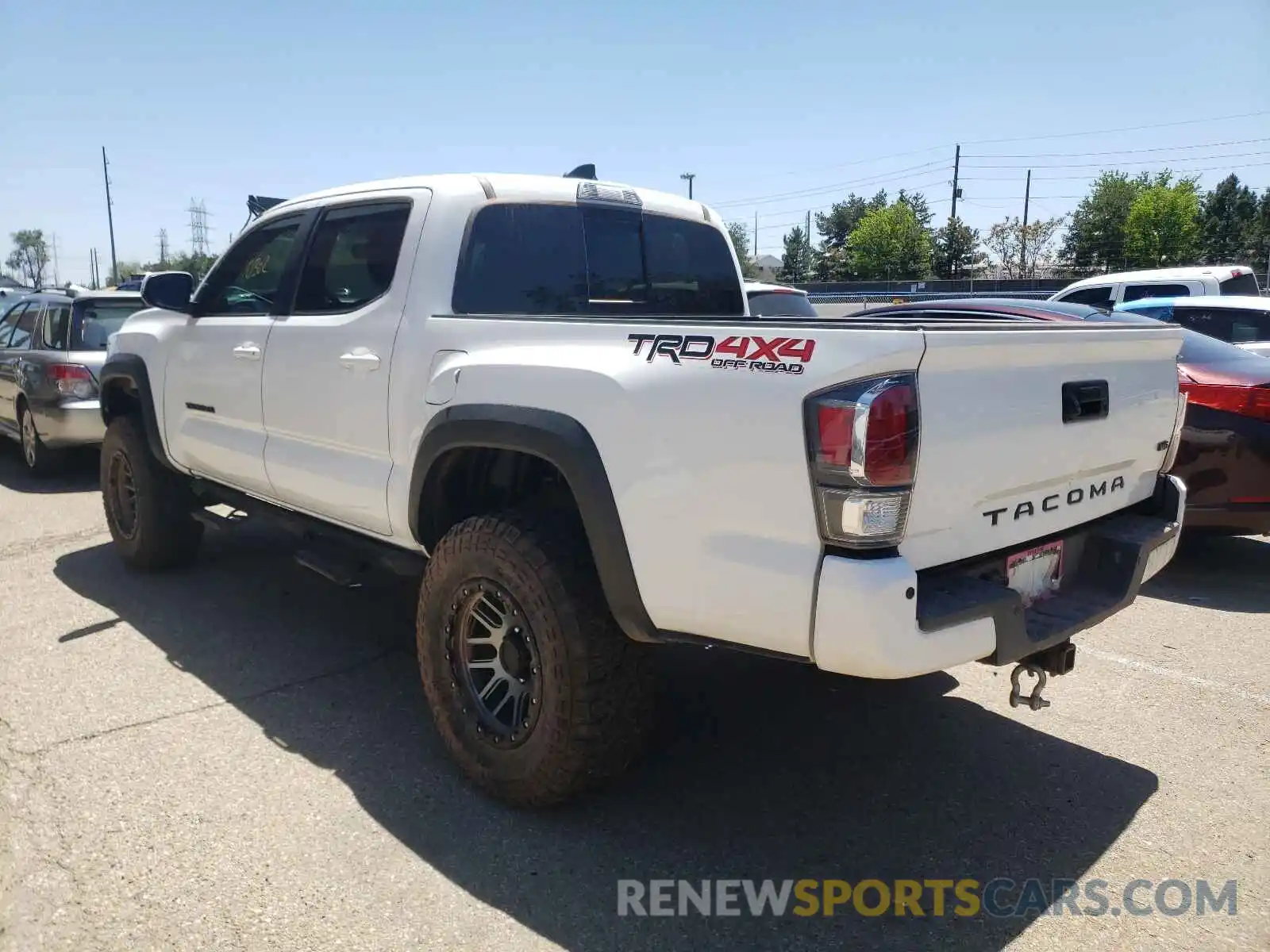 3 Photograph of a damaged car 3TMCZ5ANXLM306182 TOYOTA TACOMA 2020