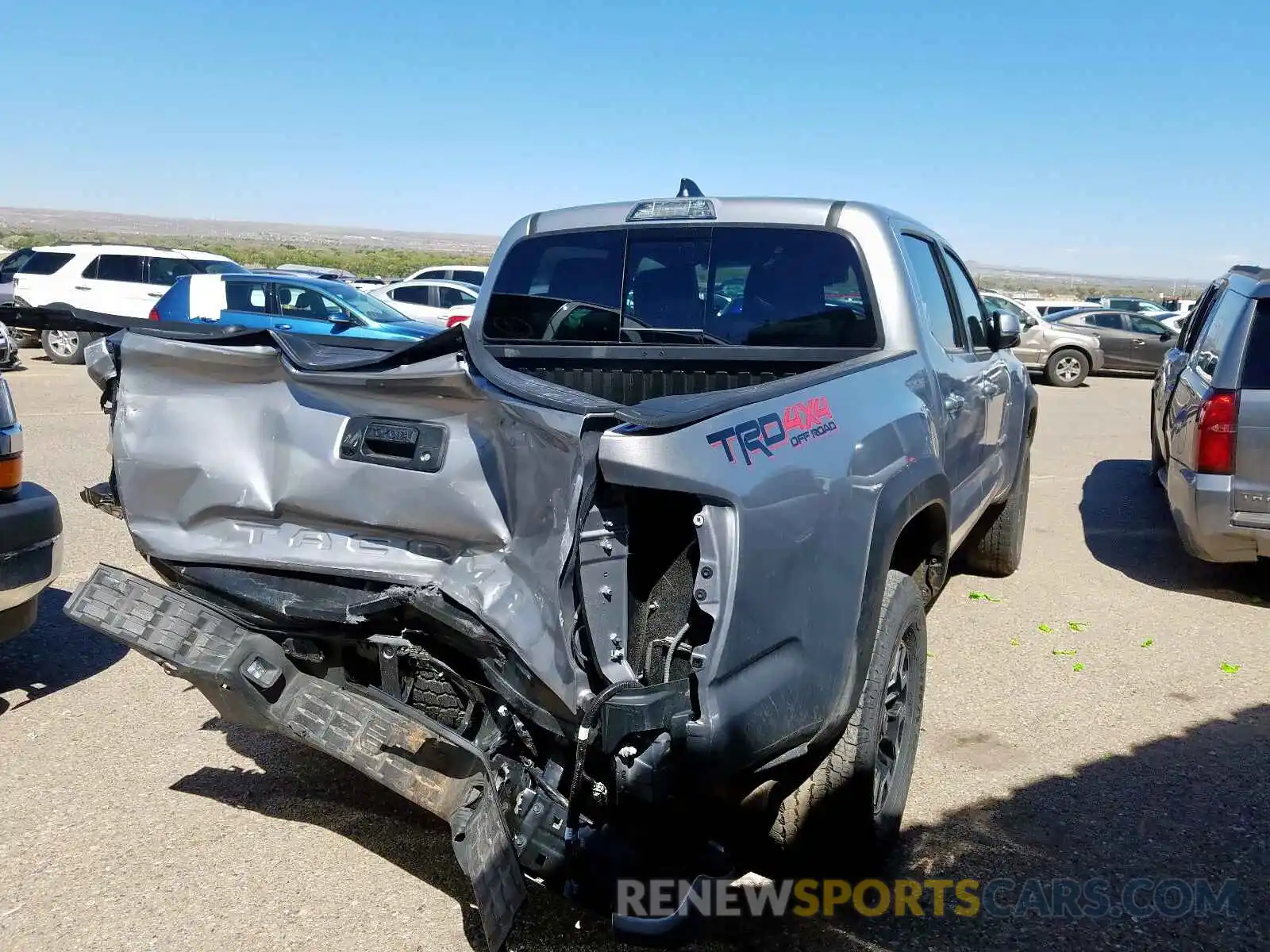 4 Photograph of a damaged car 3TMCZ5ANXLM313729 TOYOTA TACOMA 2020