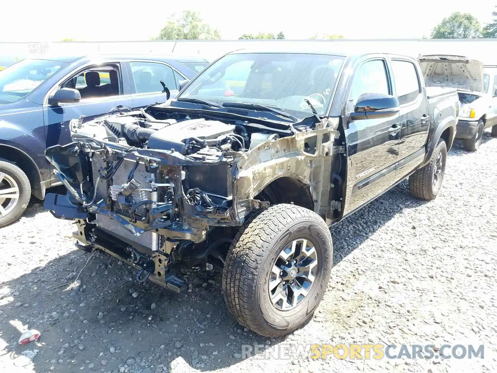 2 Photograph of a damaged car 3TMCZ5ANXLM314458 TOYOTA TACOMA 2020