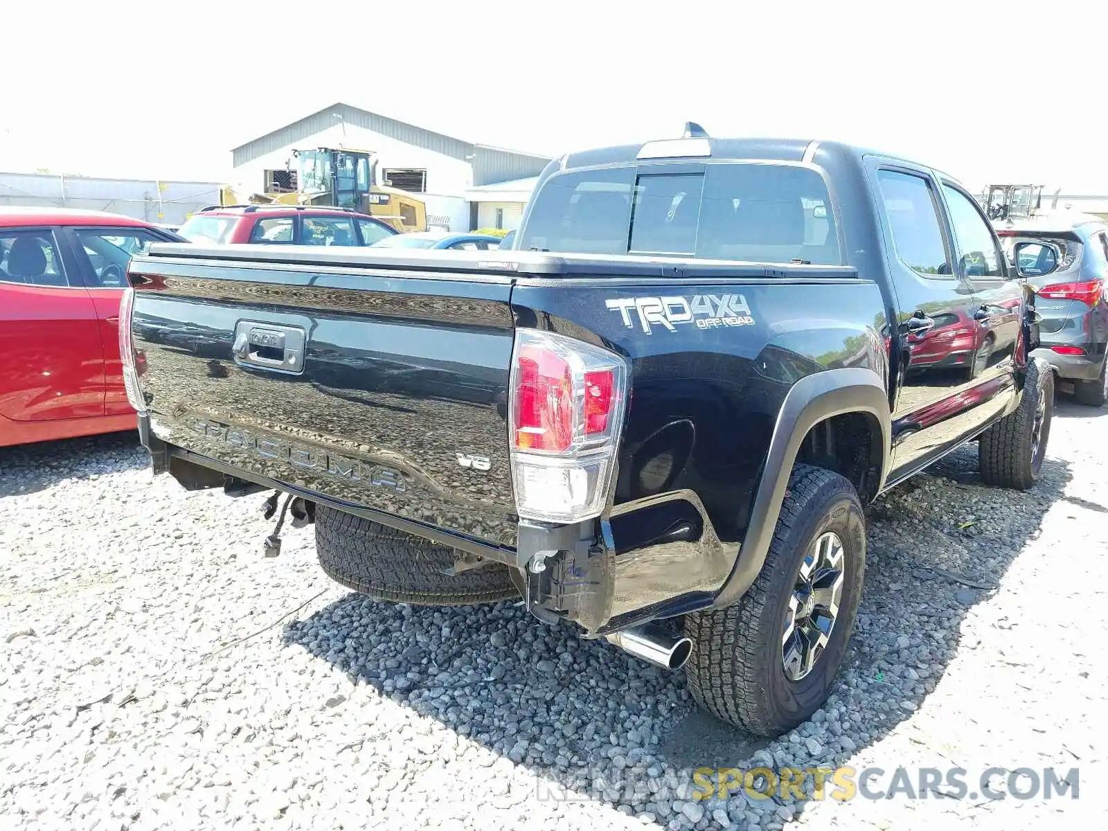 4 Photograph of a damaged car 3TMCZ5ANXLM314458 TOYOTA TACOMA 2020