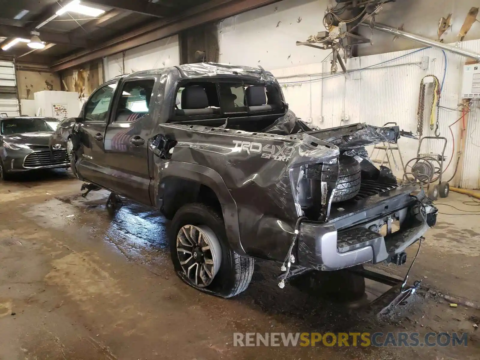 3 Photograph of a damaged car 3TMCZ5ANXLM322950 TOYOTA TACOMA 2020