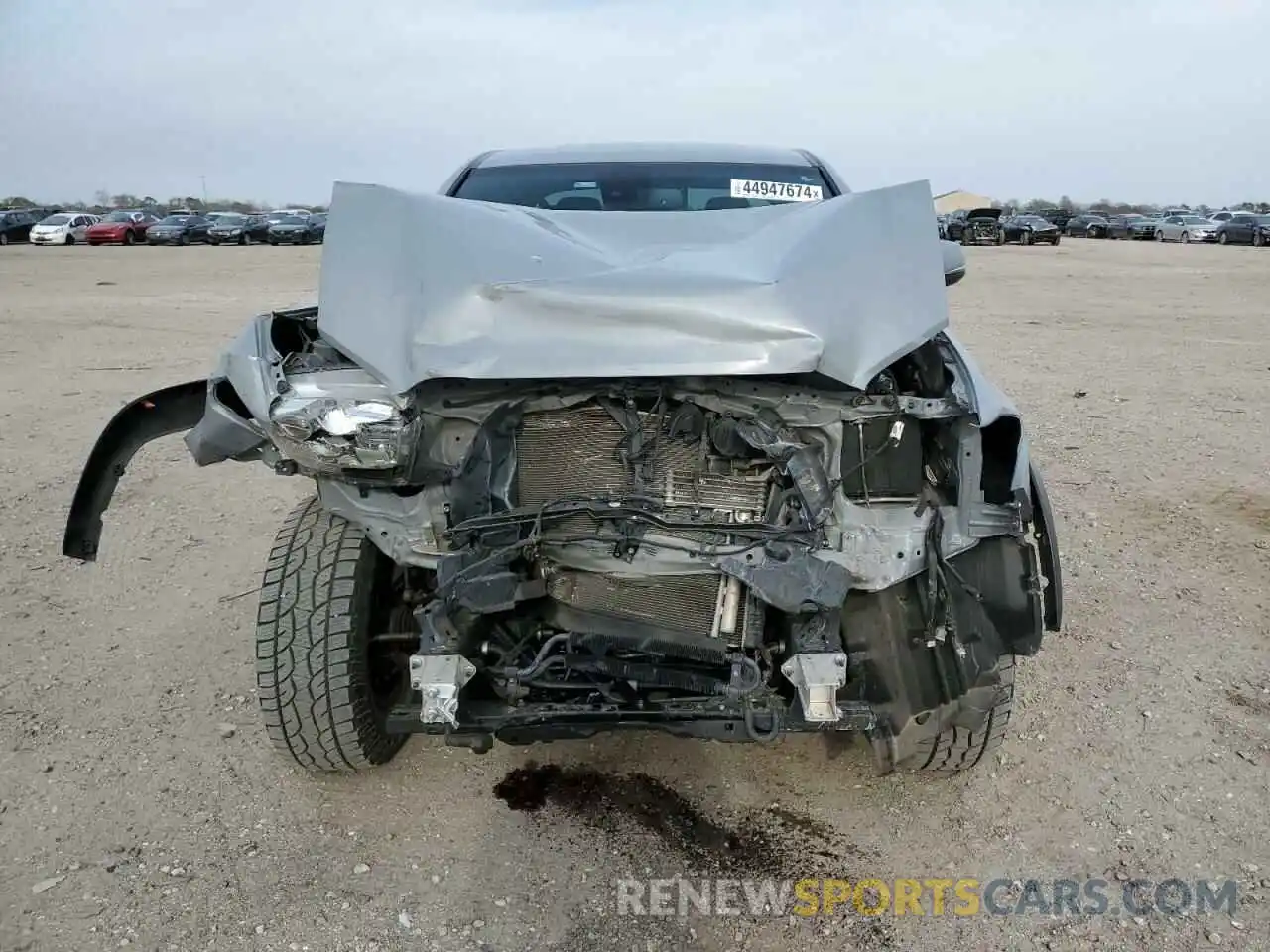 5 Photograph of a damaged car 3TMCZ5ANXLM326237 TOYOTA TACOMA 2020