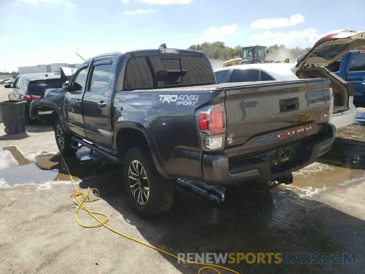 3 Photograph of a damaged car 3TMCZ5ANXLM329736 TOYOTA TACOMA 2020