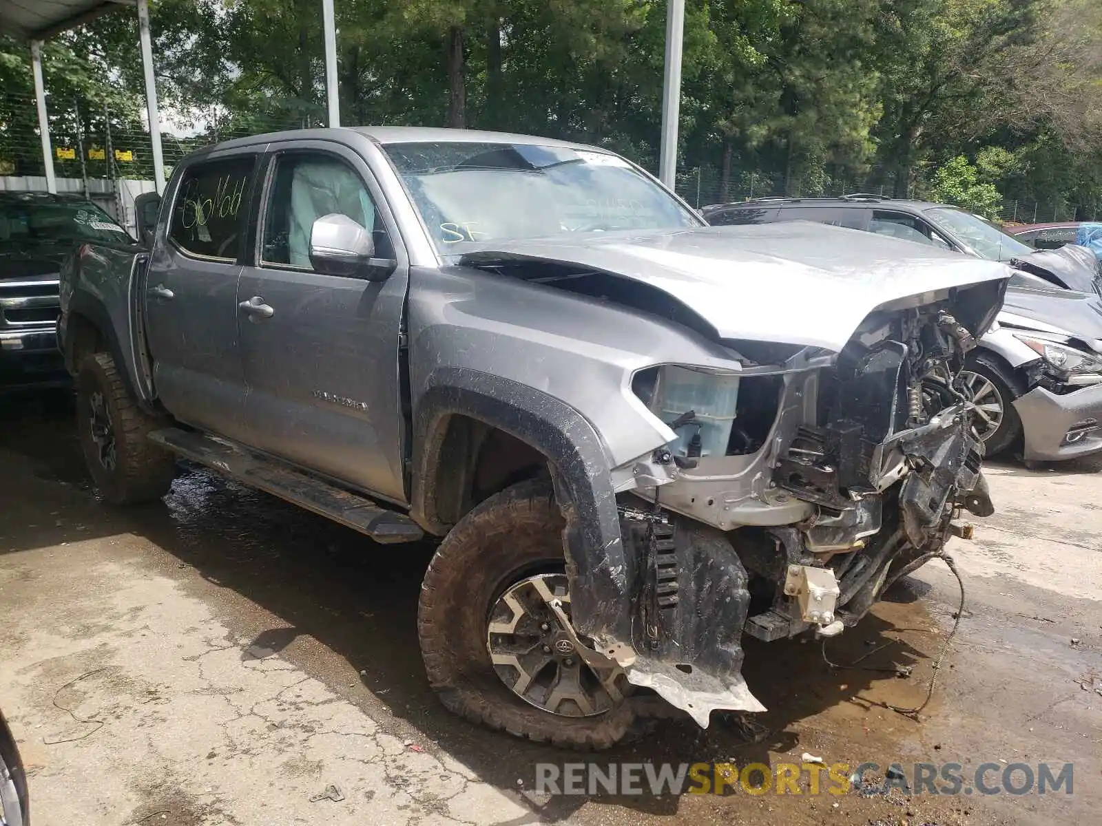 1 Photograph of a damaged car 3TMCZ5ANXLM333351 TOYOTA TACOMA 2020