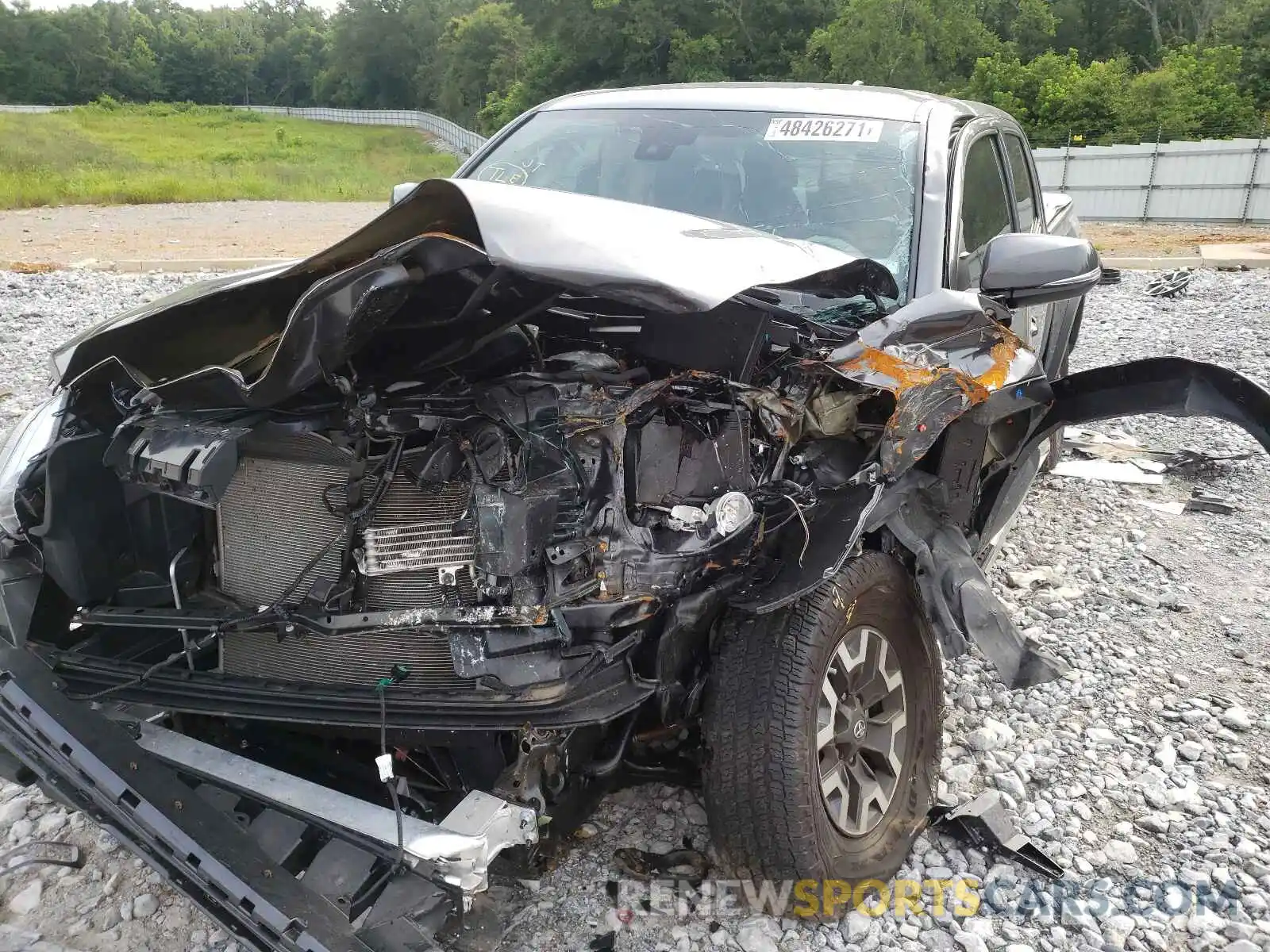 9 Photograph of a damaged car 3TMCZ5ANXLM333947 TOYOTA TACOMA 2020