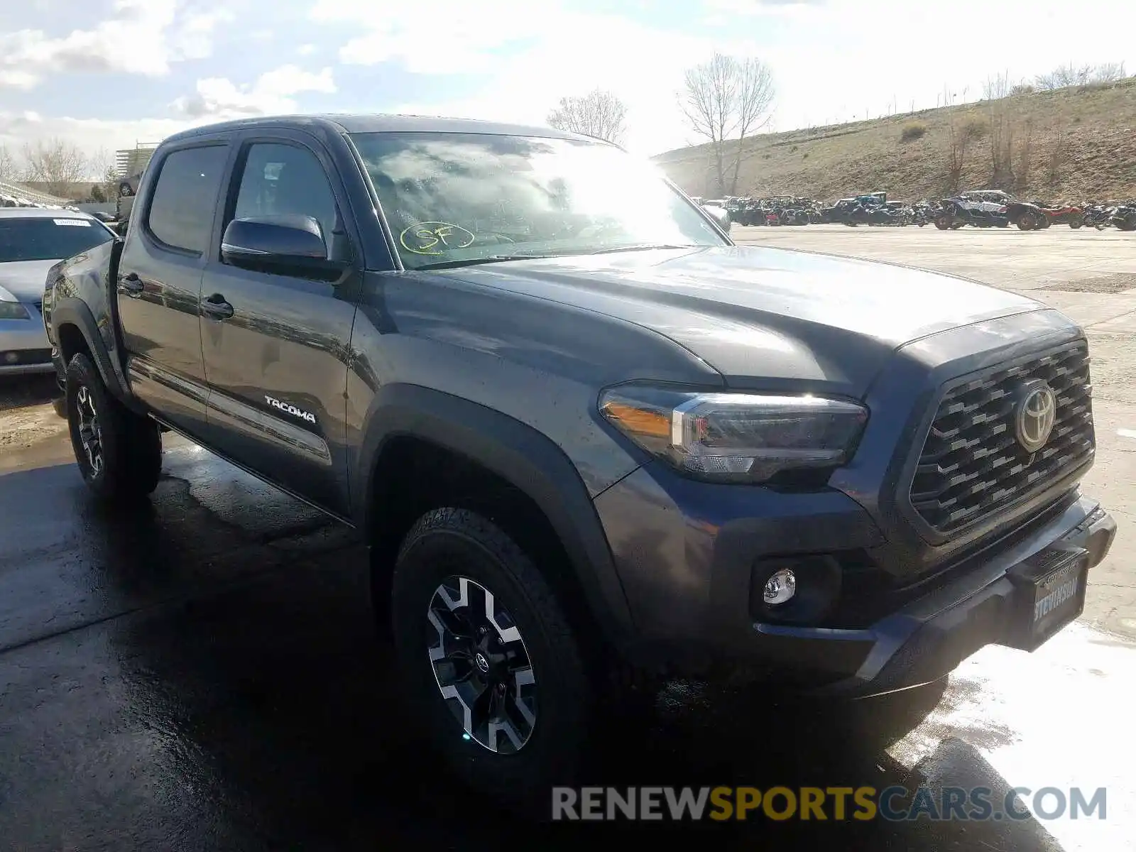 1 Photograph of a damaged car 3TMCZ5ANXLM335794 TOYOTA TACOMA 2020