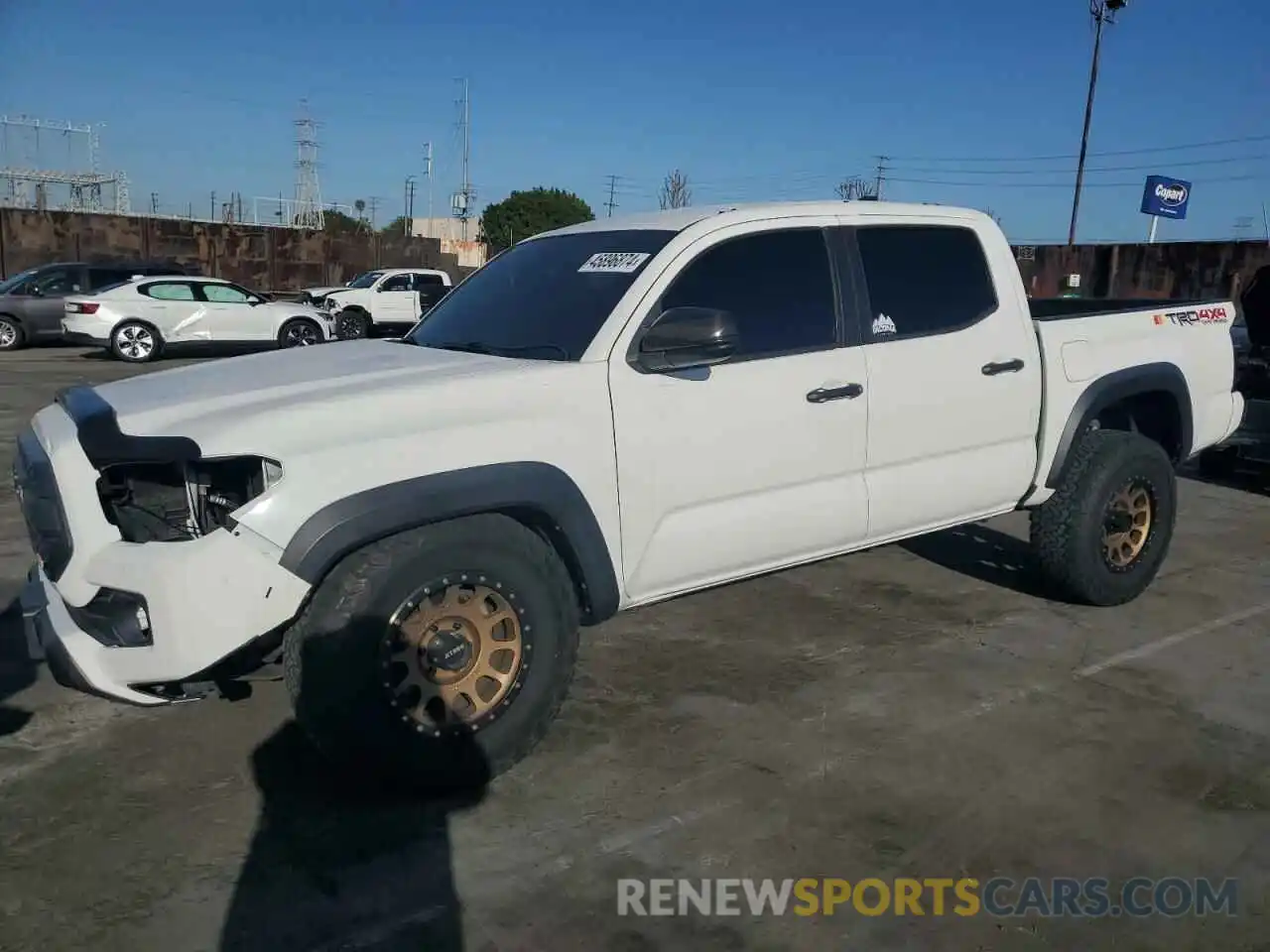 1 Фотография поврежденного автомобиля 3TMCZ5ANXLM336542 TOYOTA TACOMA 2020