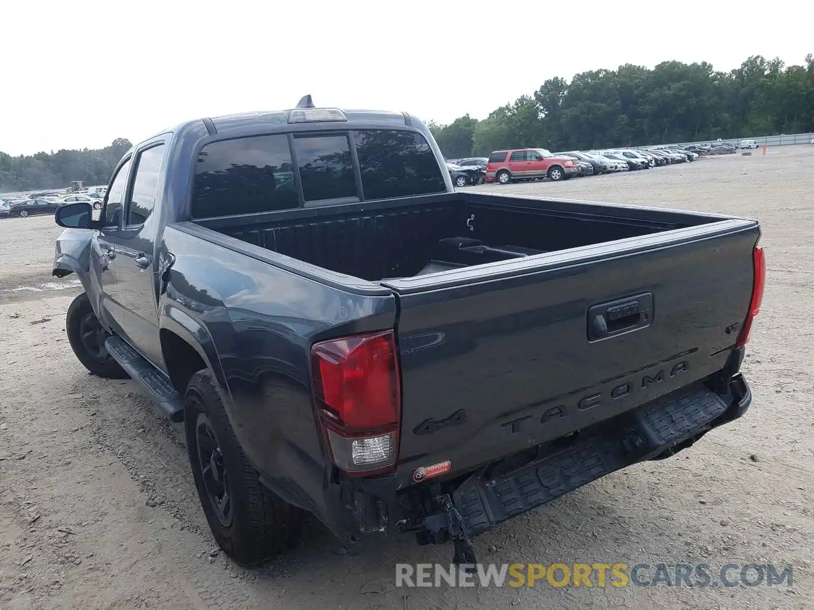 3 Photograph of a damaged car 3TMCZ5ANXLM342115 TOYOTA TACOMA 2020