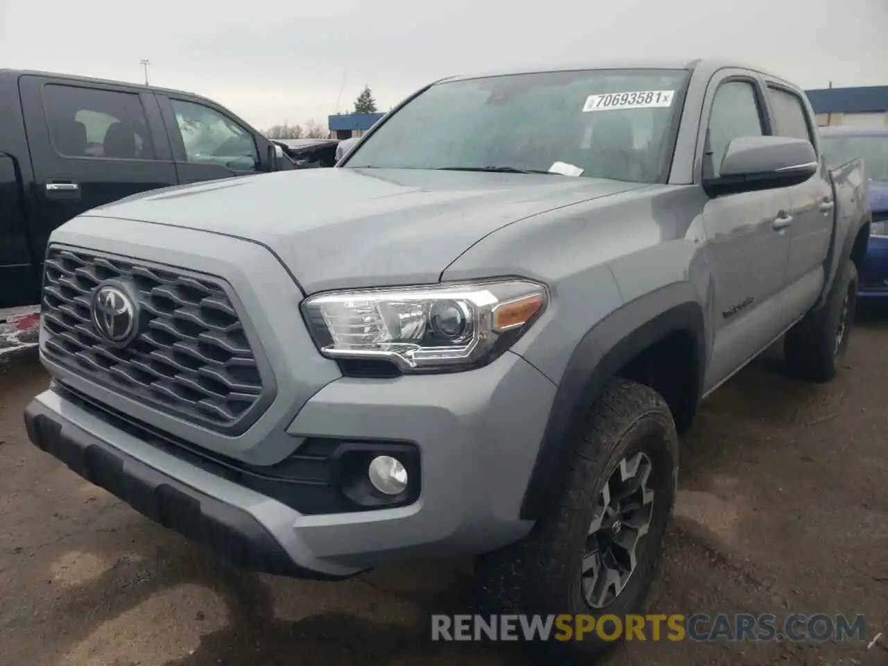 2 Photograph of a damaged car 3TMCZ5ANXLM355348 TOYOTA TACOMA 2020