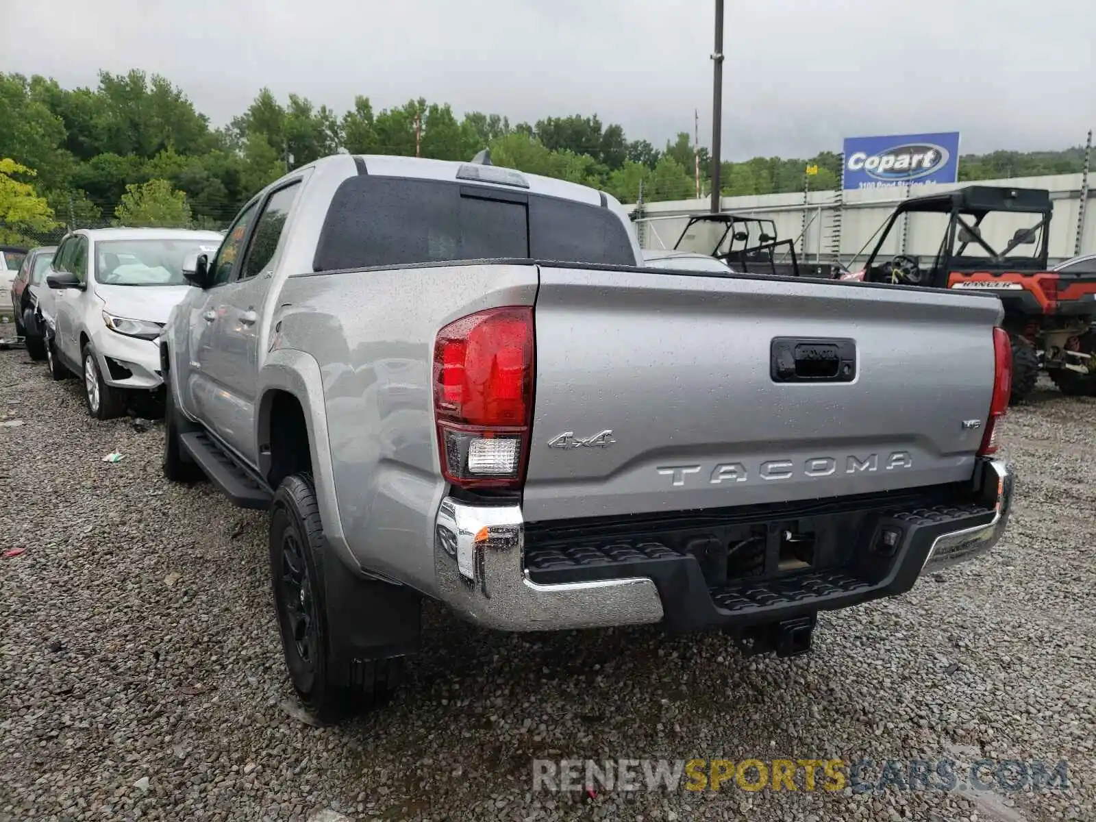 3 Photograph of a damaged car 3TMCZ5ANXLM360582 TOYOTA TACOMA 2020