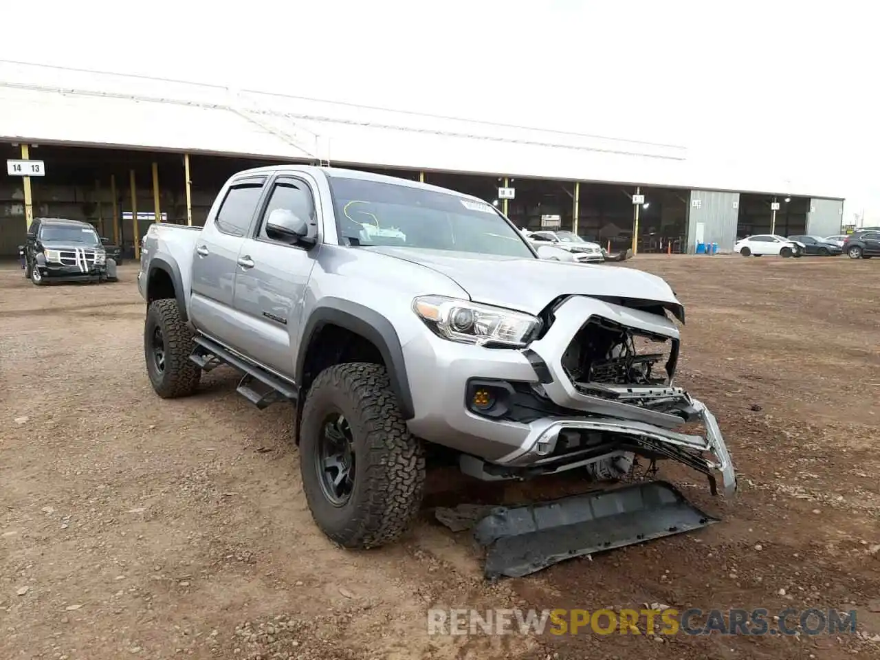 1 Photograph of a damaged car 3TMCZ5ANXLM361554 TOYOTA TACOMA 2020