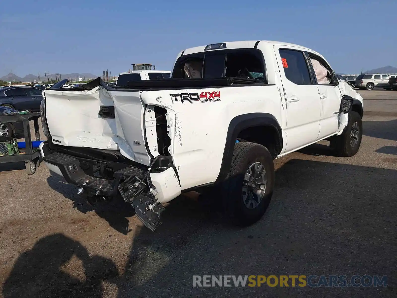 4 Photograph of a damaged car 3TMCZ5ANXLM369668 TOYOTA TACOMA 2020