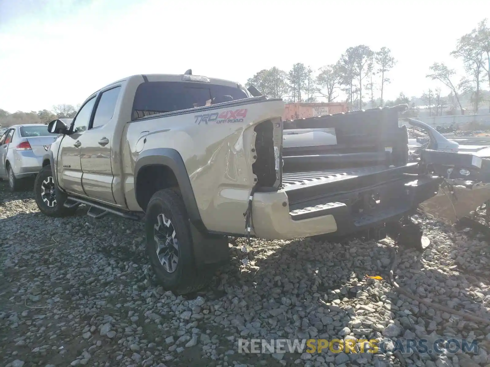 3 Photograph of a damaged car 3TMDZ5BN0LM086568 TOYOTA TACOMA 2020