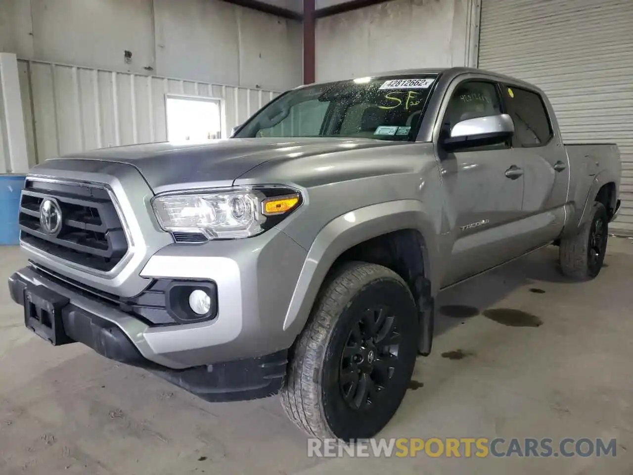 2 Photograph of a damaged car 3TMDZ5BN0LM091169 TOYOTA TACOMA 2020