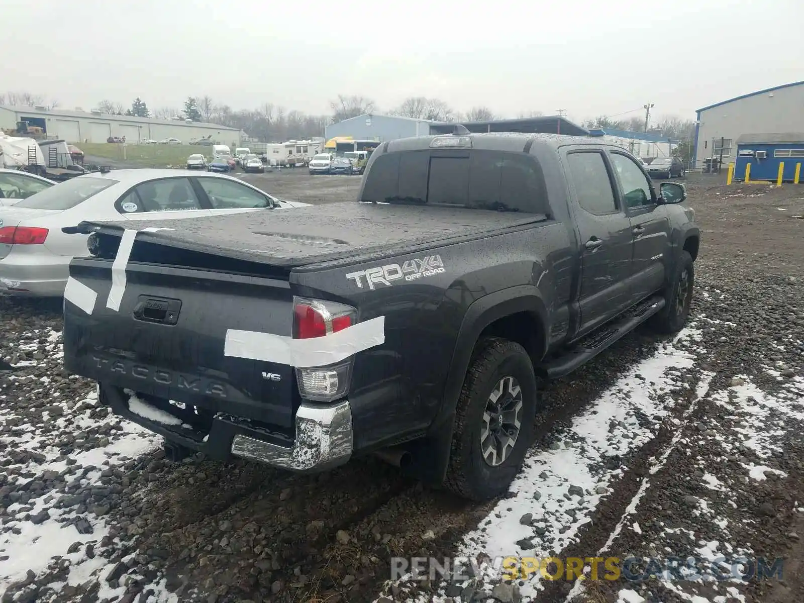 4 Фотография поврежденного автомобиля 3TMDZ5BN0LM097585 TOYOTA TACOMA 2020