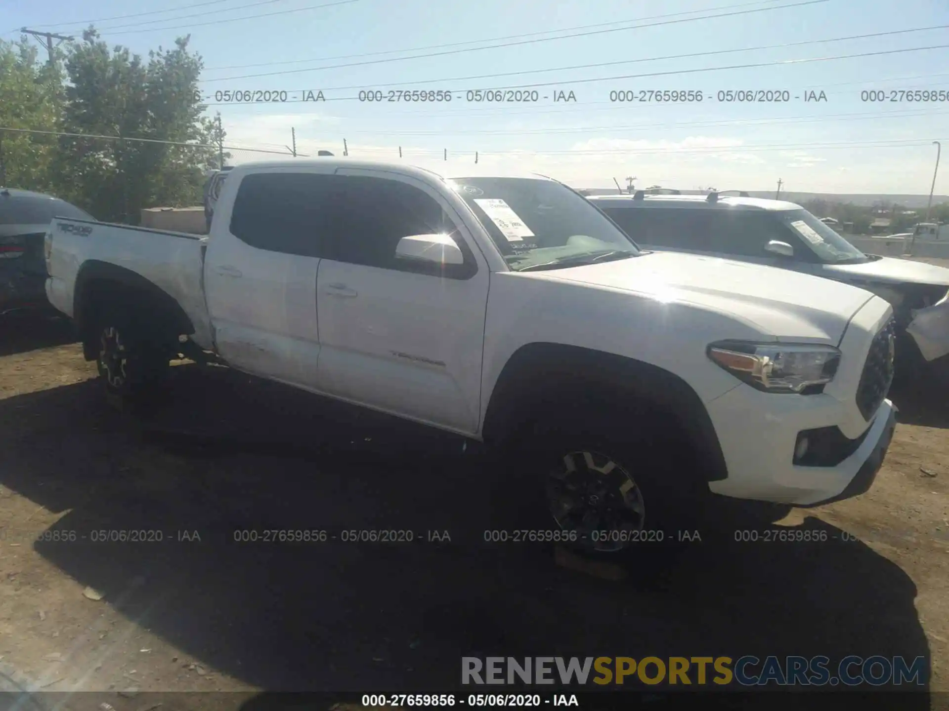 1 Photograph of a damaged car 3TMDZ5BN1LM080147 TOYOTA TACOMA 2020