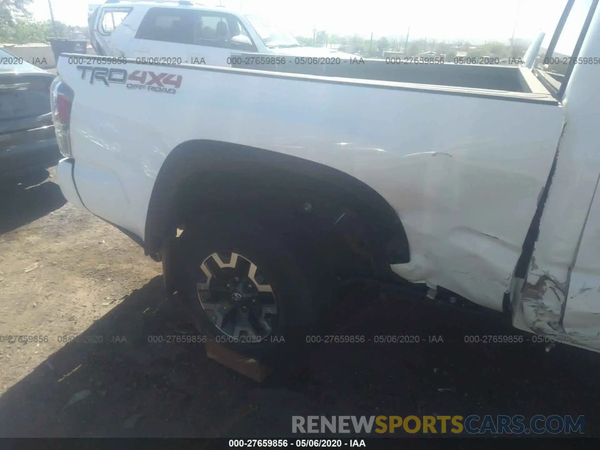 6 Photograph of a damaged car 3TMDZ5BN1LM080147 TOYOTA TACOMA 2020