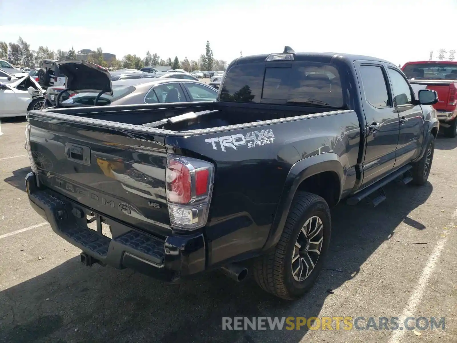 4 Photograph of a damaged car 3TMDZ5BN1LM081721 TOYOTA TACOMA 2020