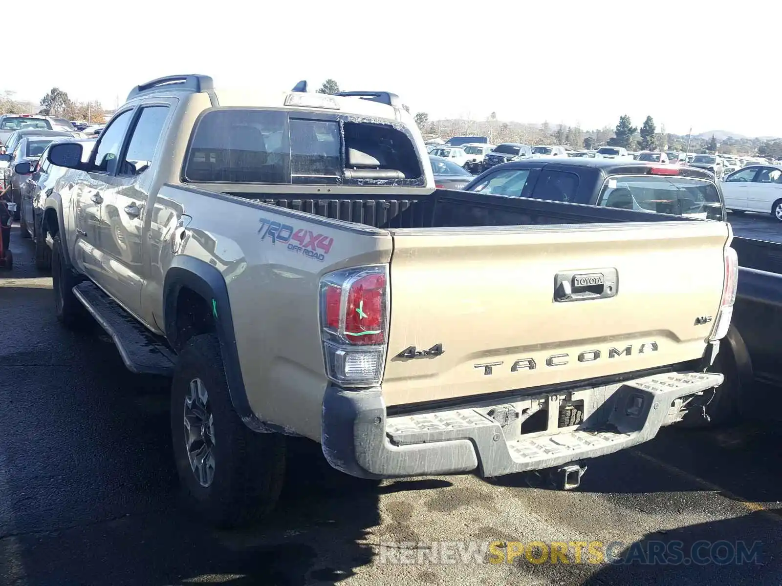 3 Photograph of a damaged car 3TMDZ5BN1LM083257 TOYOTA TACOMA 2020