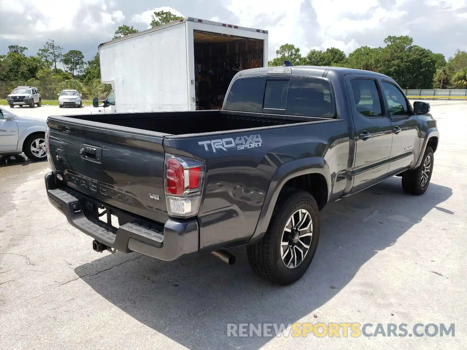 4 Photograph of a damaged car 3TMDZ5BN1LM089592 TOYOTA TACOMA 2020