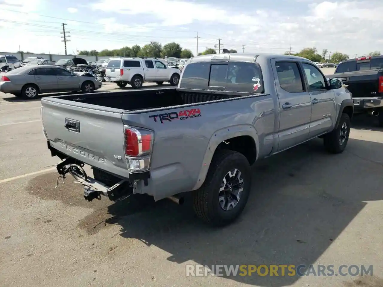 4 Photograph of a damaged car 3TMDZ5BN1LM095280 TOYOTA TACOMA 2020