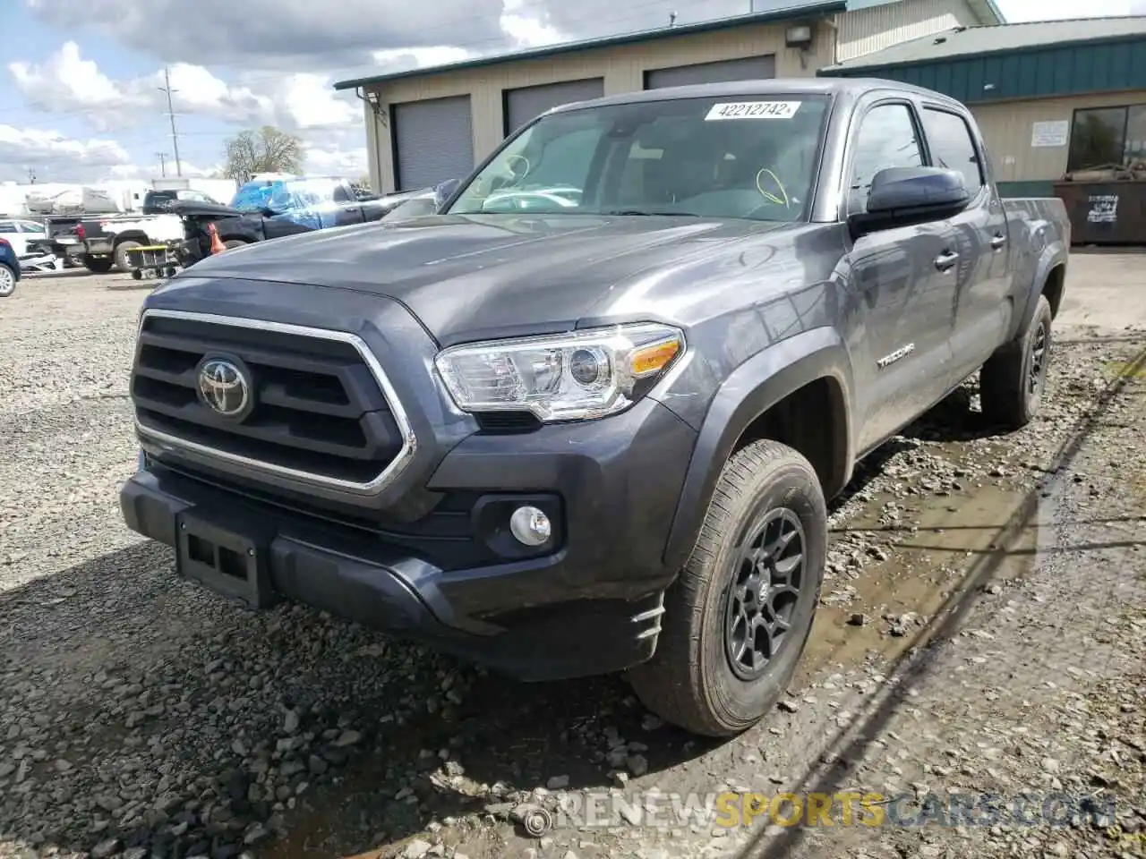 2 Photograph of a damaged car 3TMDZ5BN2LM085633 TOYOTA TACOMA 2020