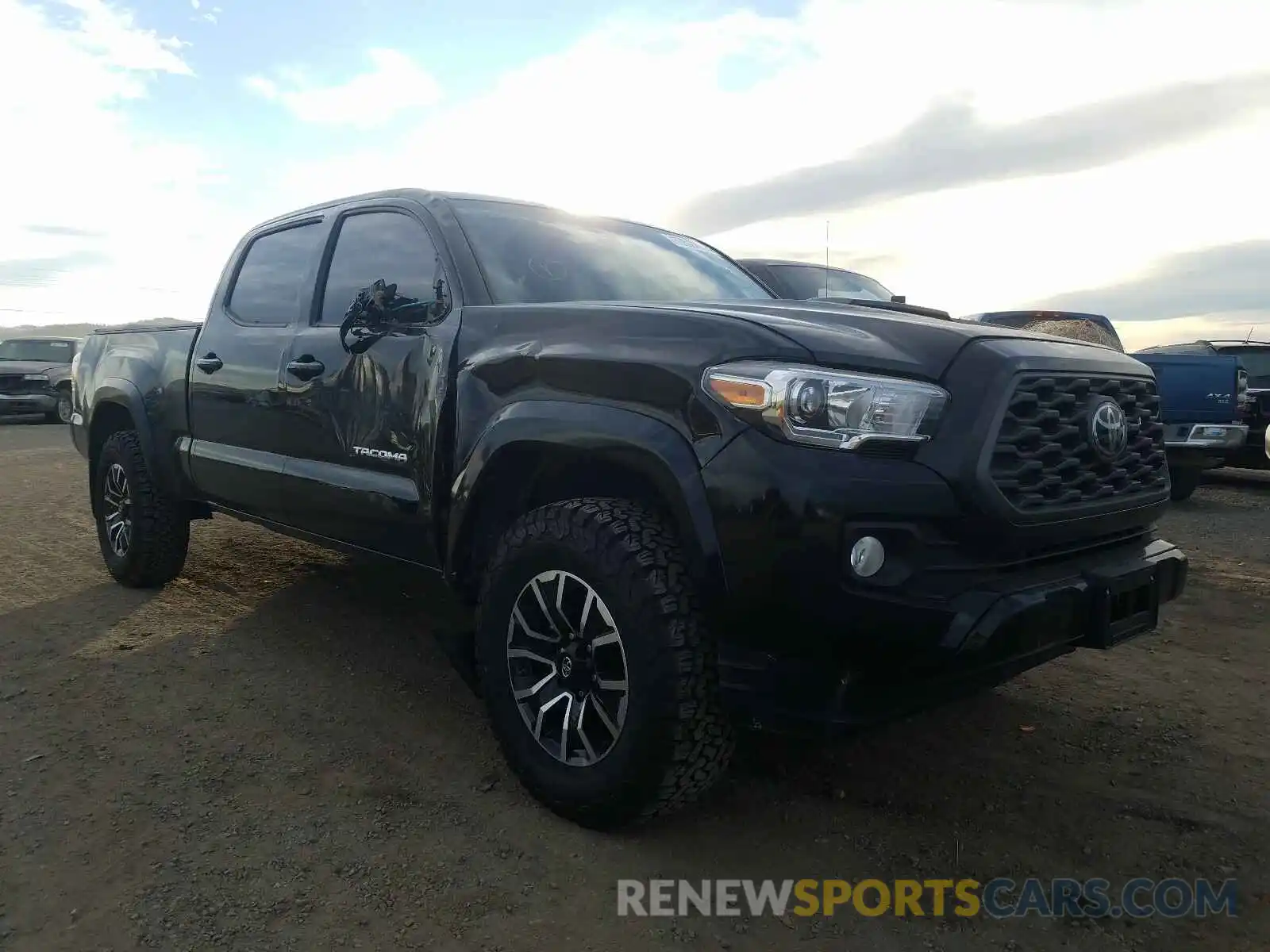 1 Photograph of a damaged car 3TMDZ5BN2LM090105 TOYOTA TACOMA 2020