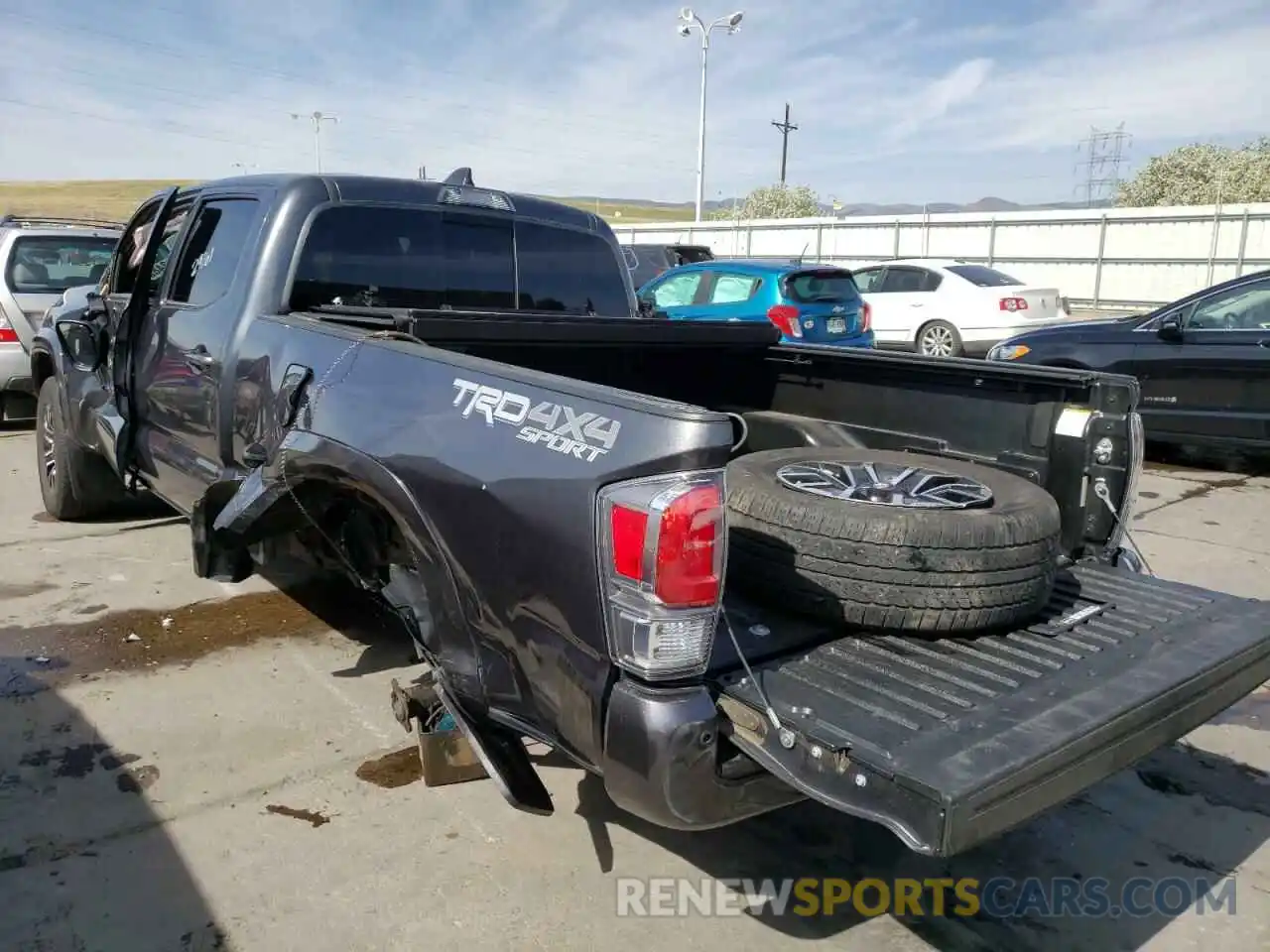 3 Photograph of a damaged car 3TMDZ5BN2LM092758 TOYOTA TACOMA 2020