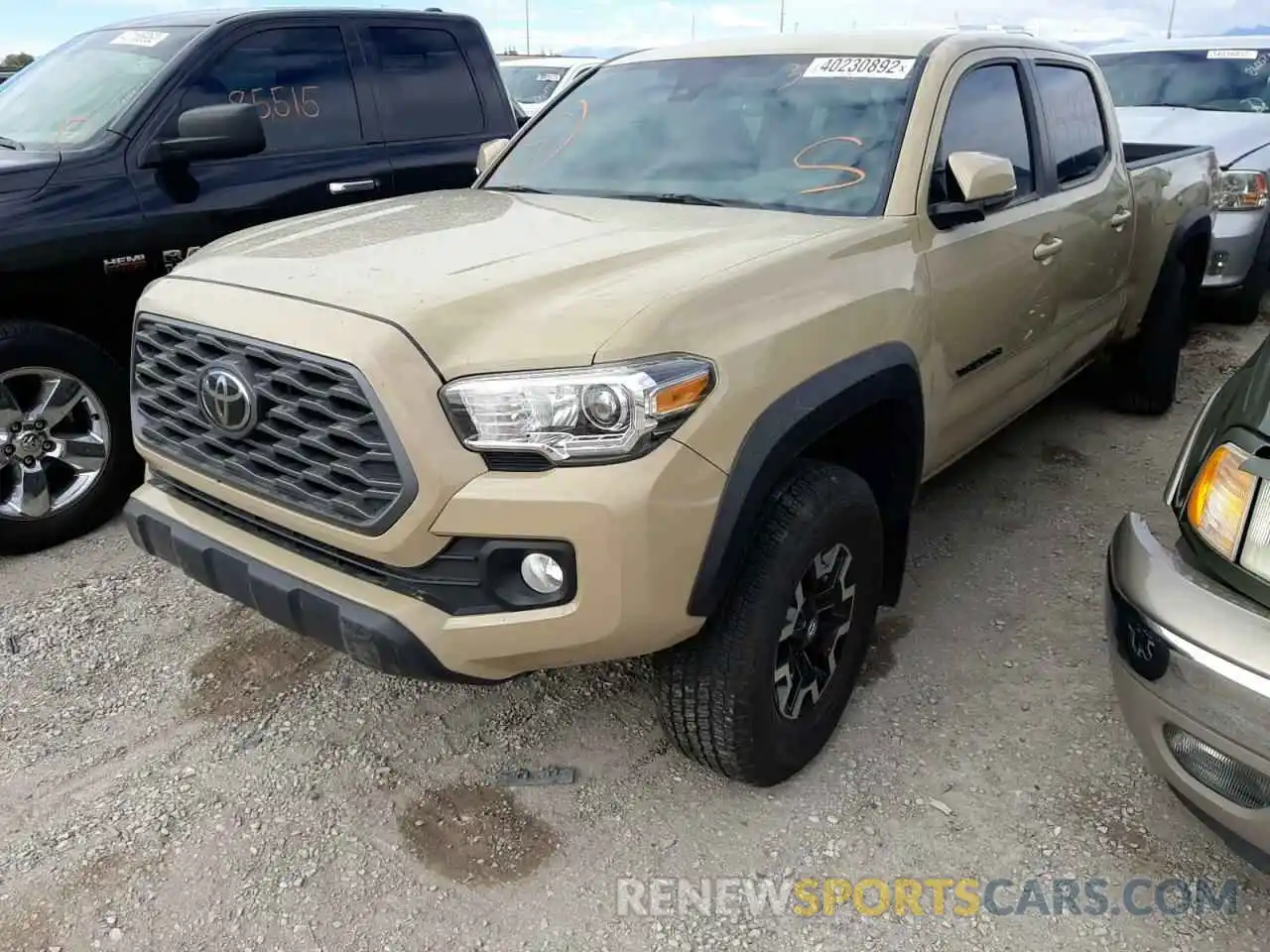 2 Photograph of a damaged car 3TMDZ5BN2LM095501 TOYOTA TACOMA 2020