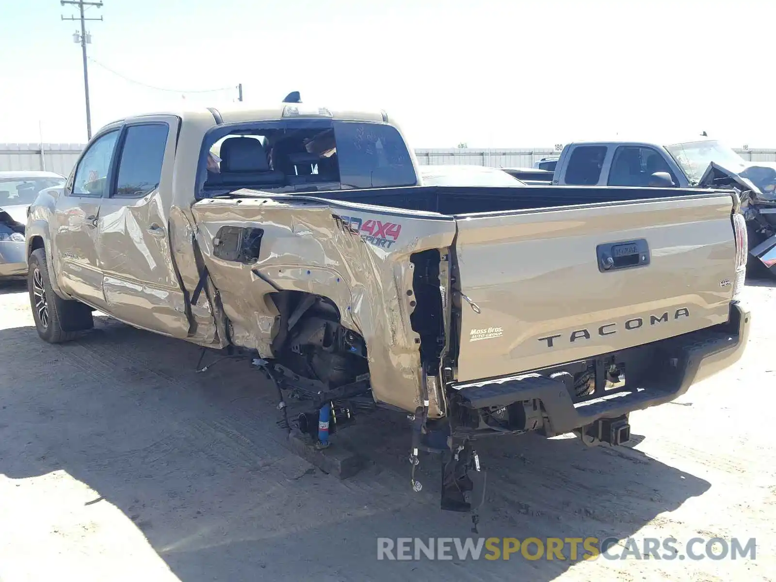 3 Photograph of a damaged car 3TMDZ5BN3LM082157 TOYOTA TACOMA 2020