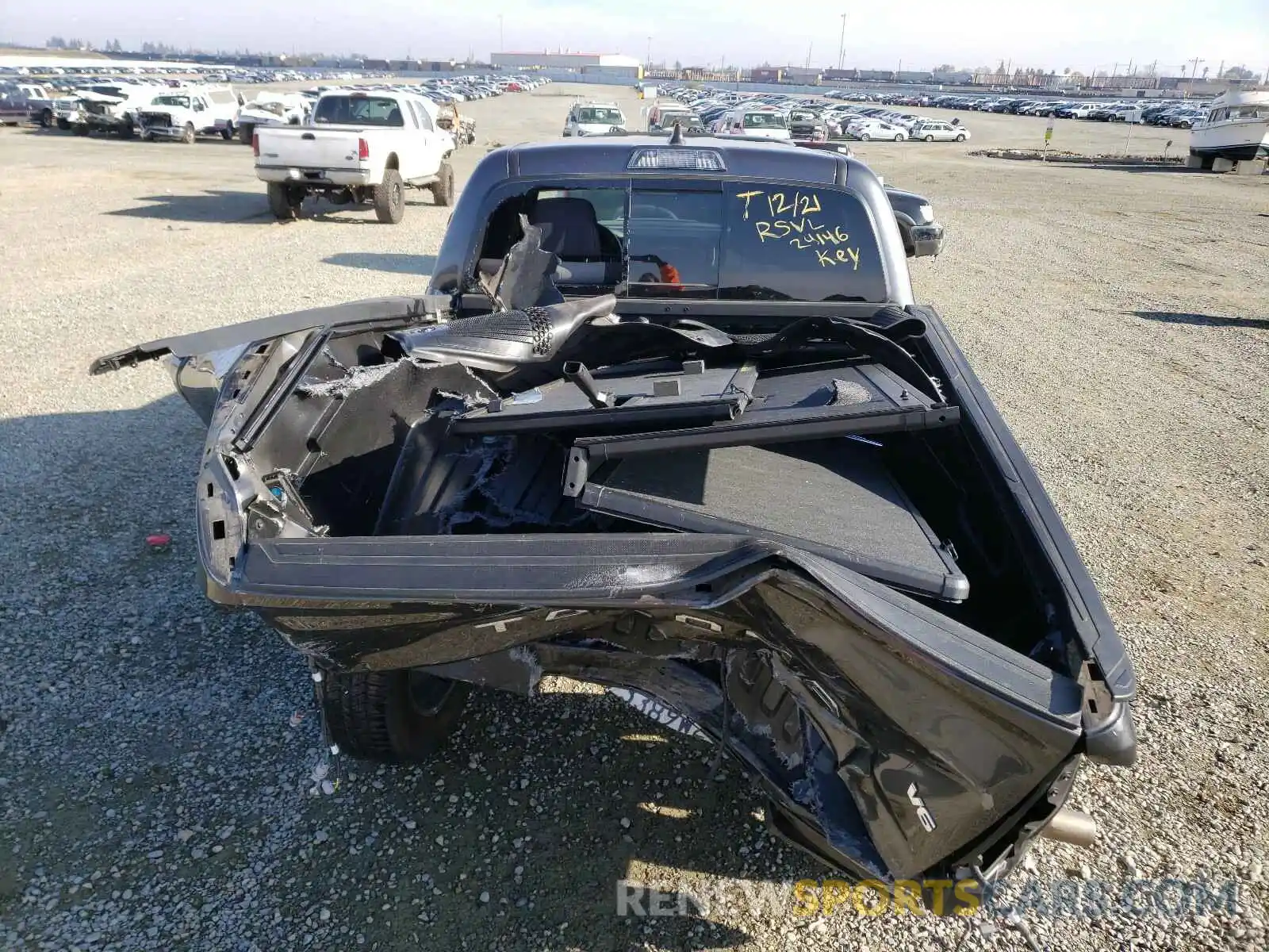 6 Фотография поврежденного автомобиля 3TMDZ5BN3LM082871 TOYOTA TACOMA 2020