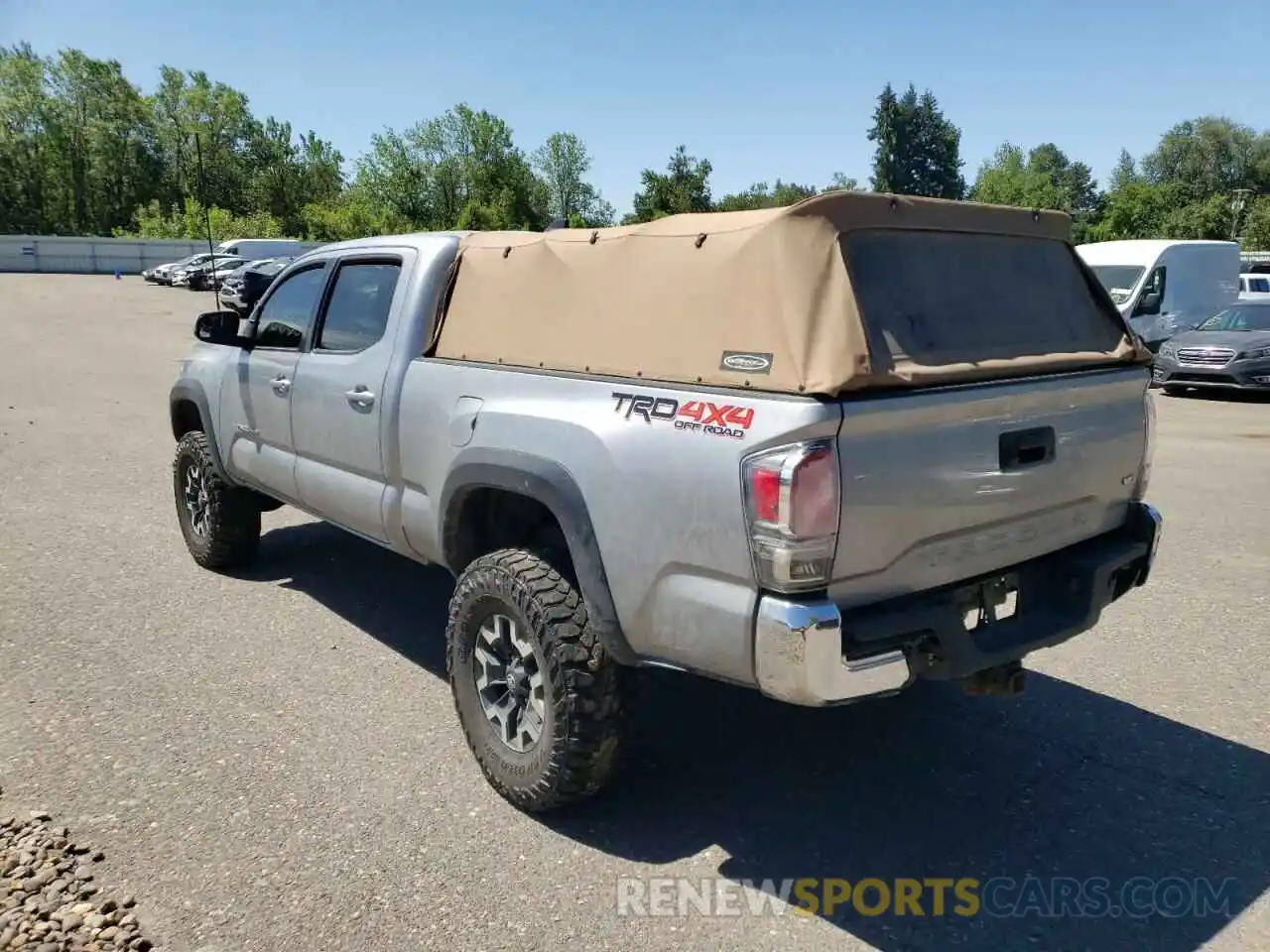 3 Photograph of a damaged car 3TMDZ5BN3LM083048 TOYOTA TACOMA 2020