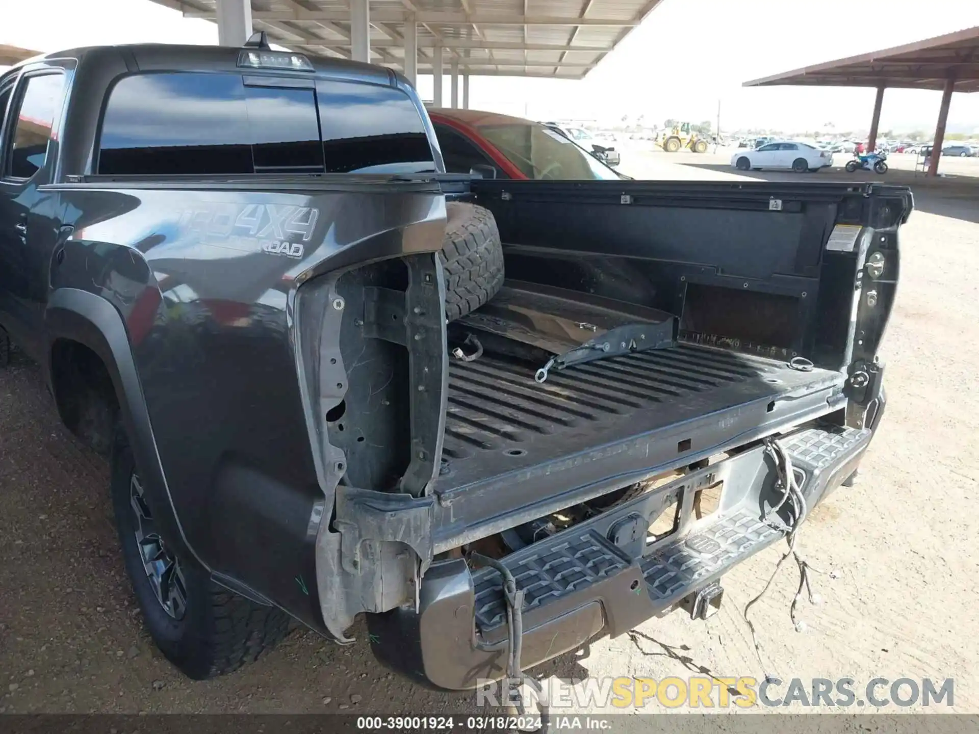 6 Photograph of a damaged car 3TMDZ5BN3LM084698 TOYOTA TACOMA 2020